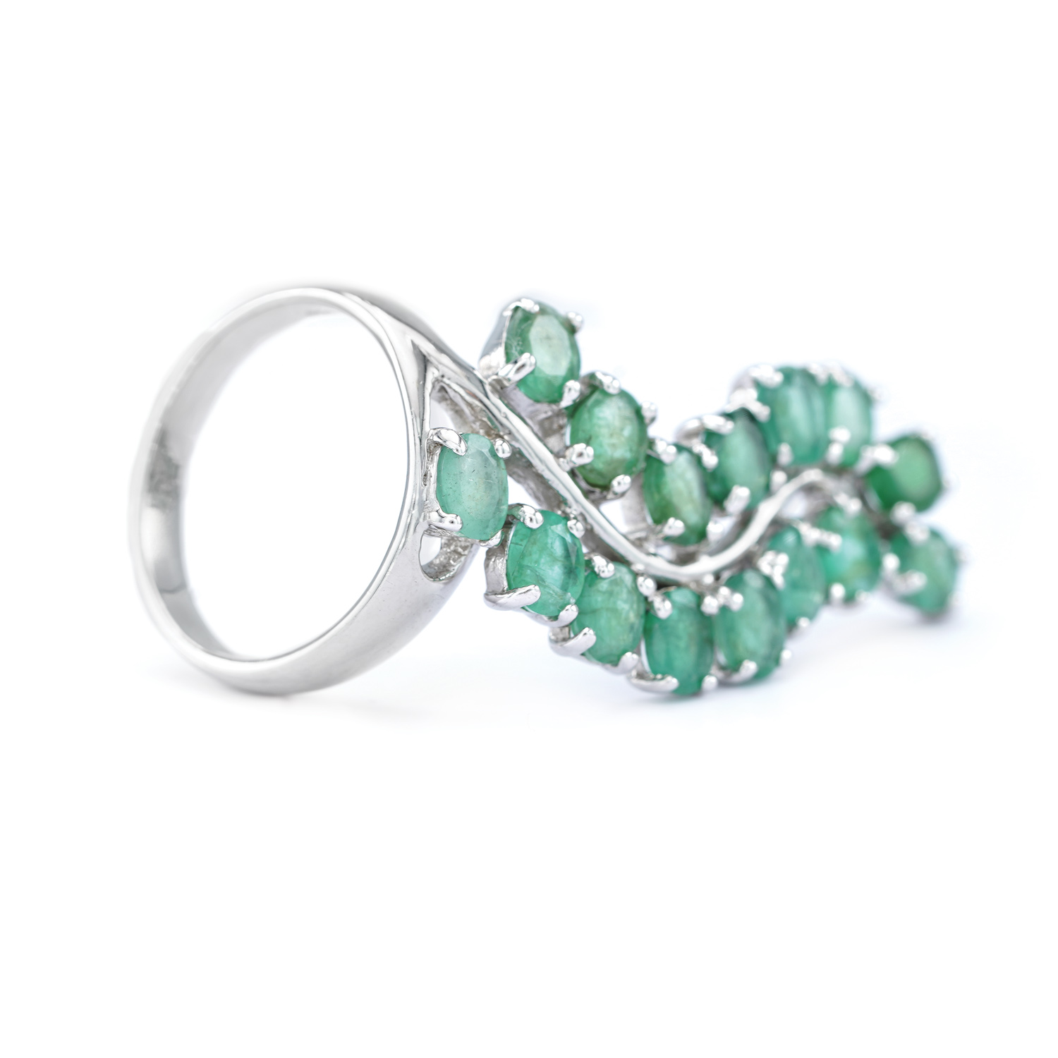 Gold-plated silver ring, decorated with emeralds