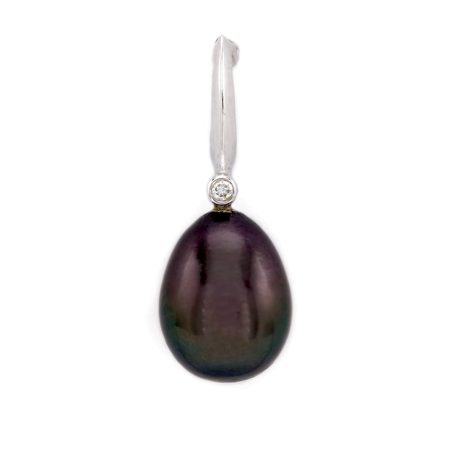 White gold pendant, decorated with freshwater cultured pearl and diamond