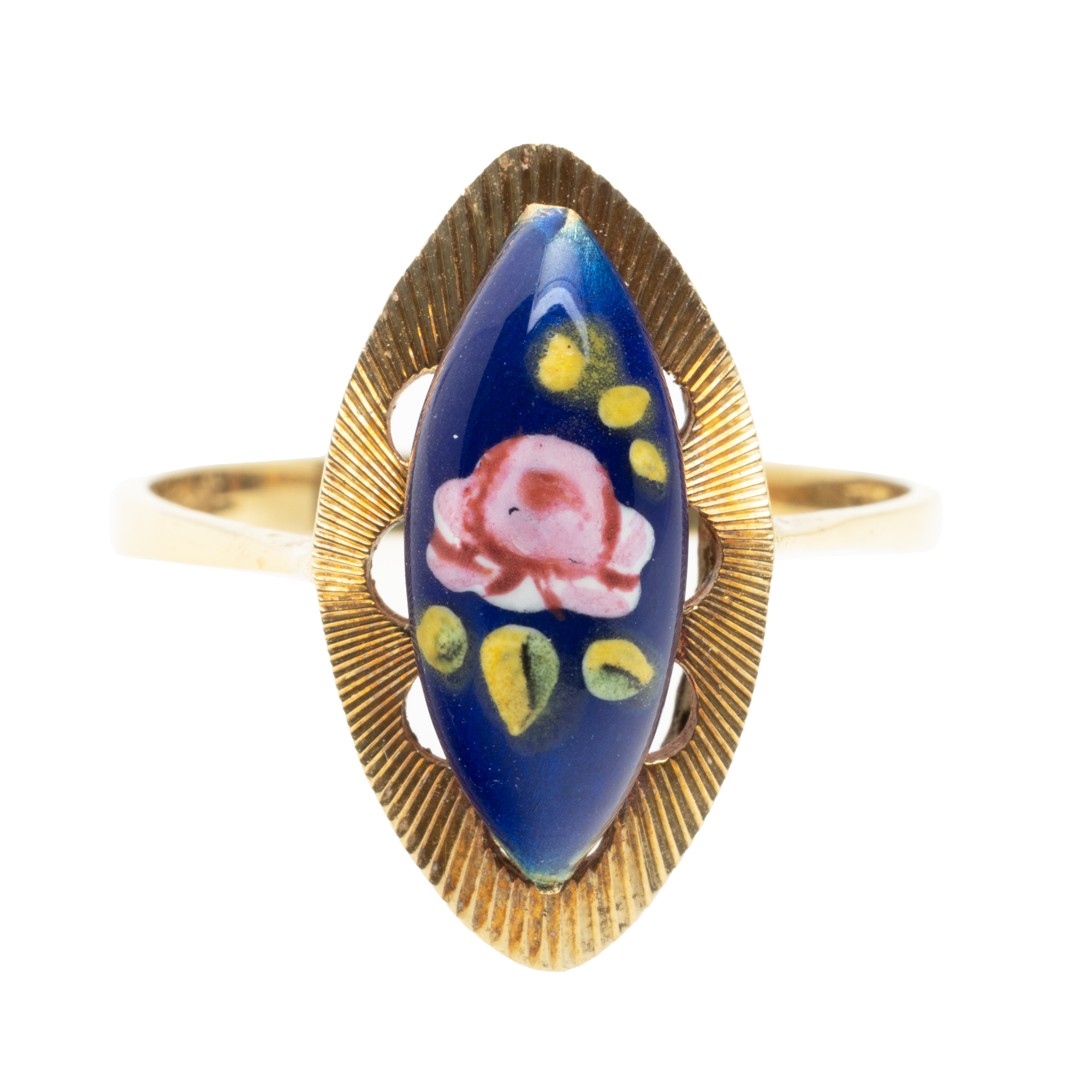 Gold ring, decorated with painted enamel