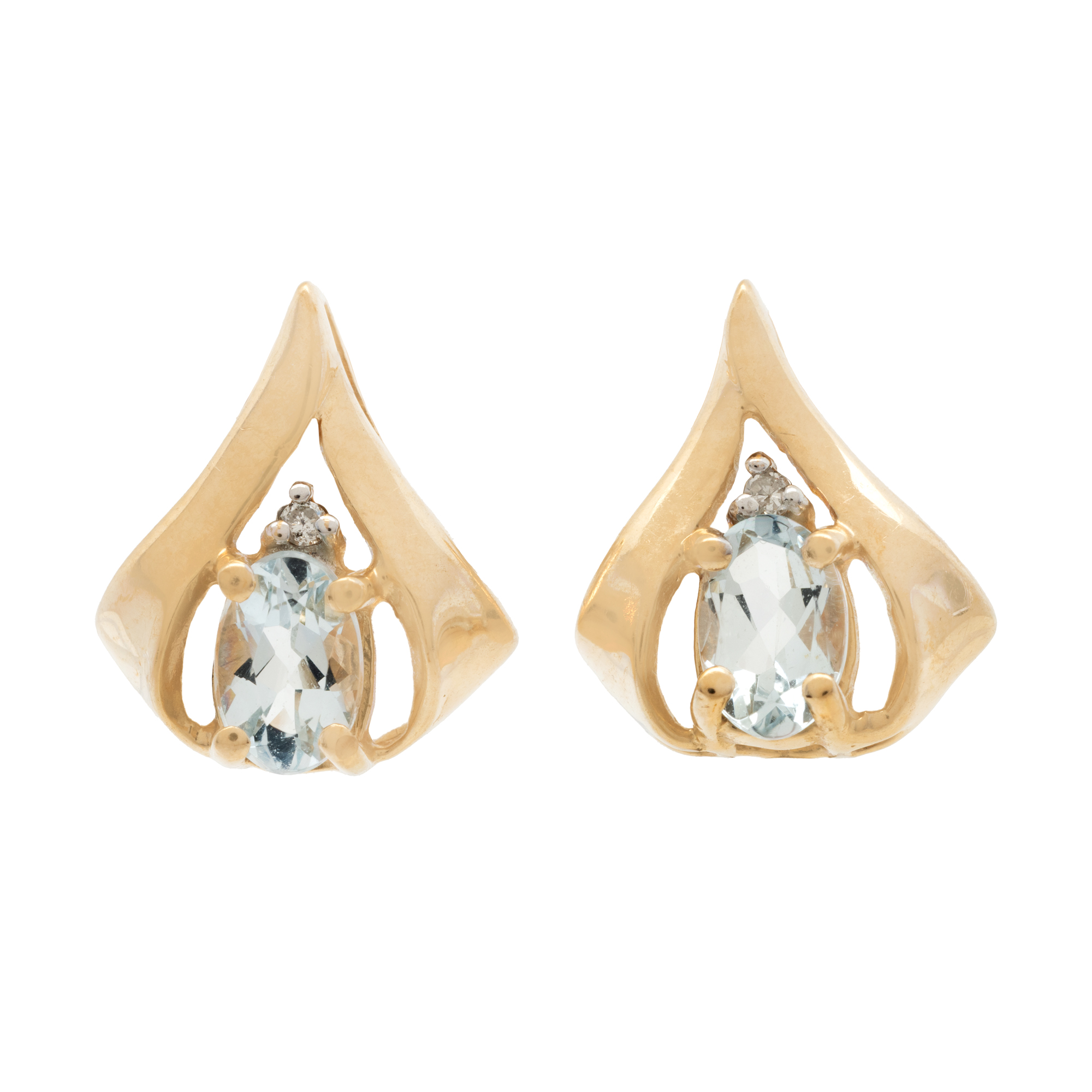 Pair of gold earrings, decorated with aquamarines and diamonds