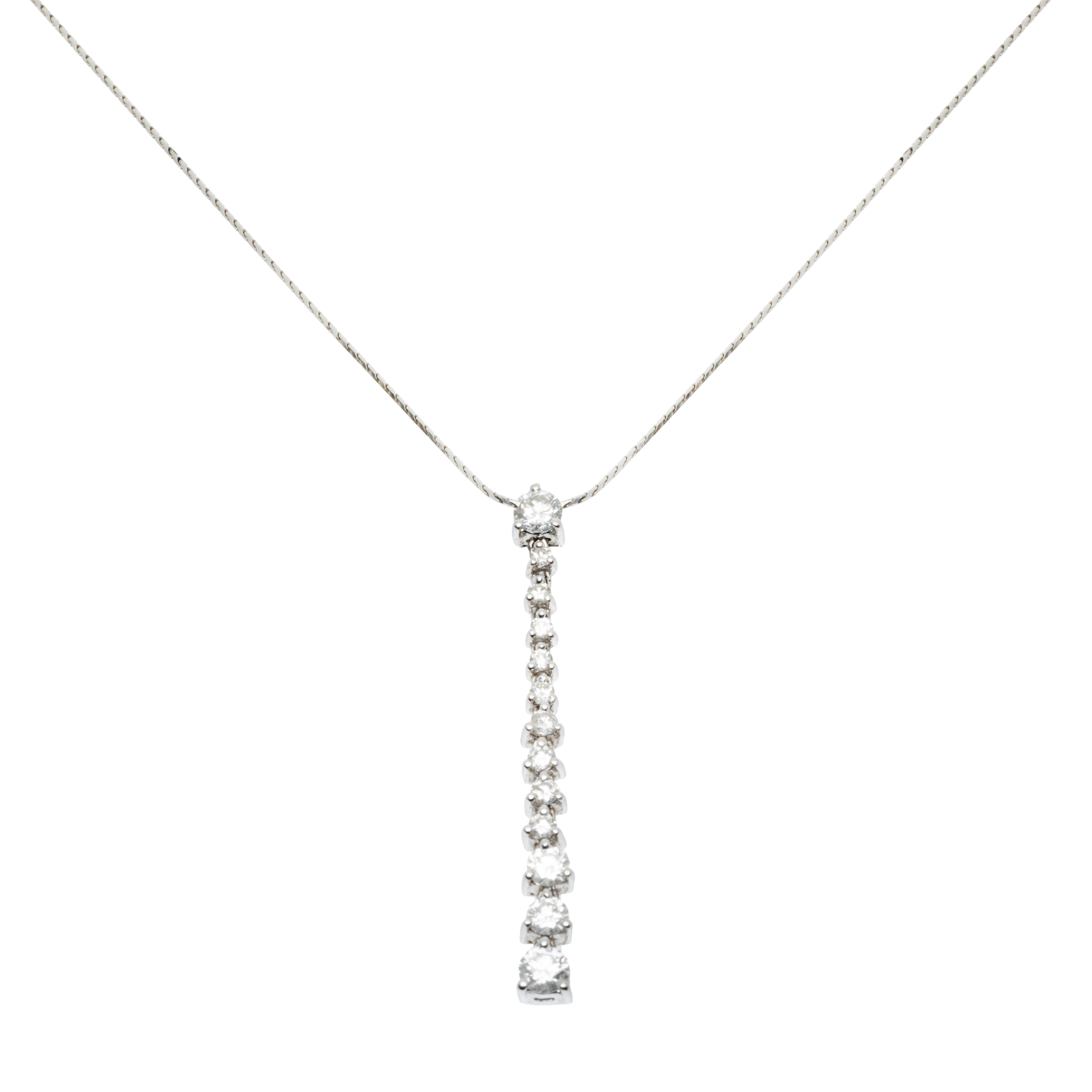 White gold chain with diamond-decorated pendant