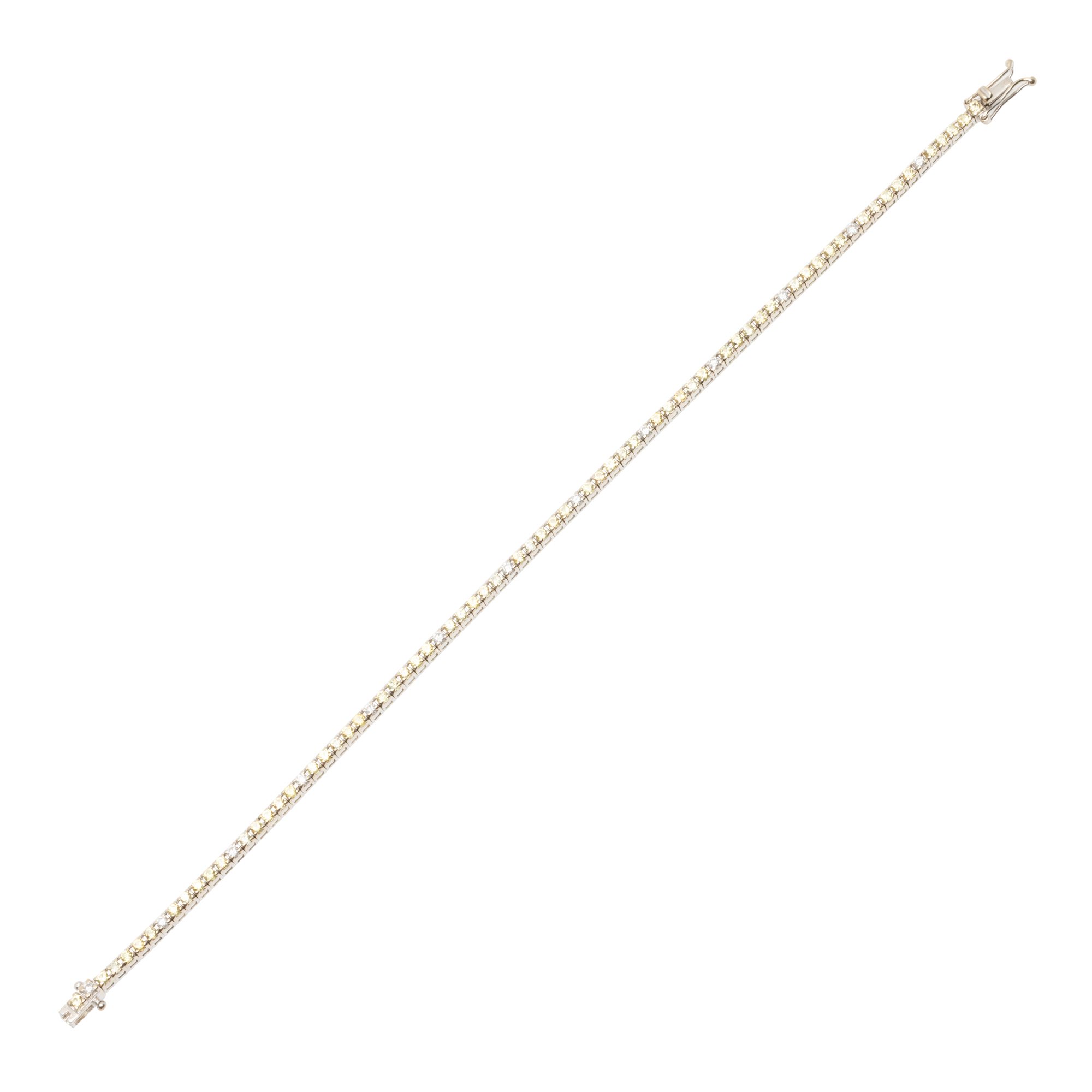 White gold tennis bracelet, paved with diamonds