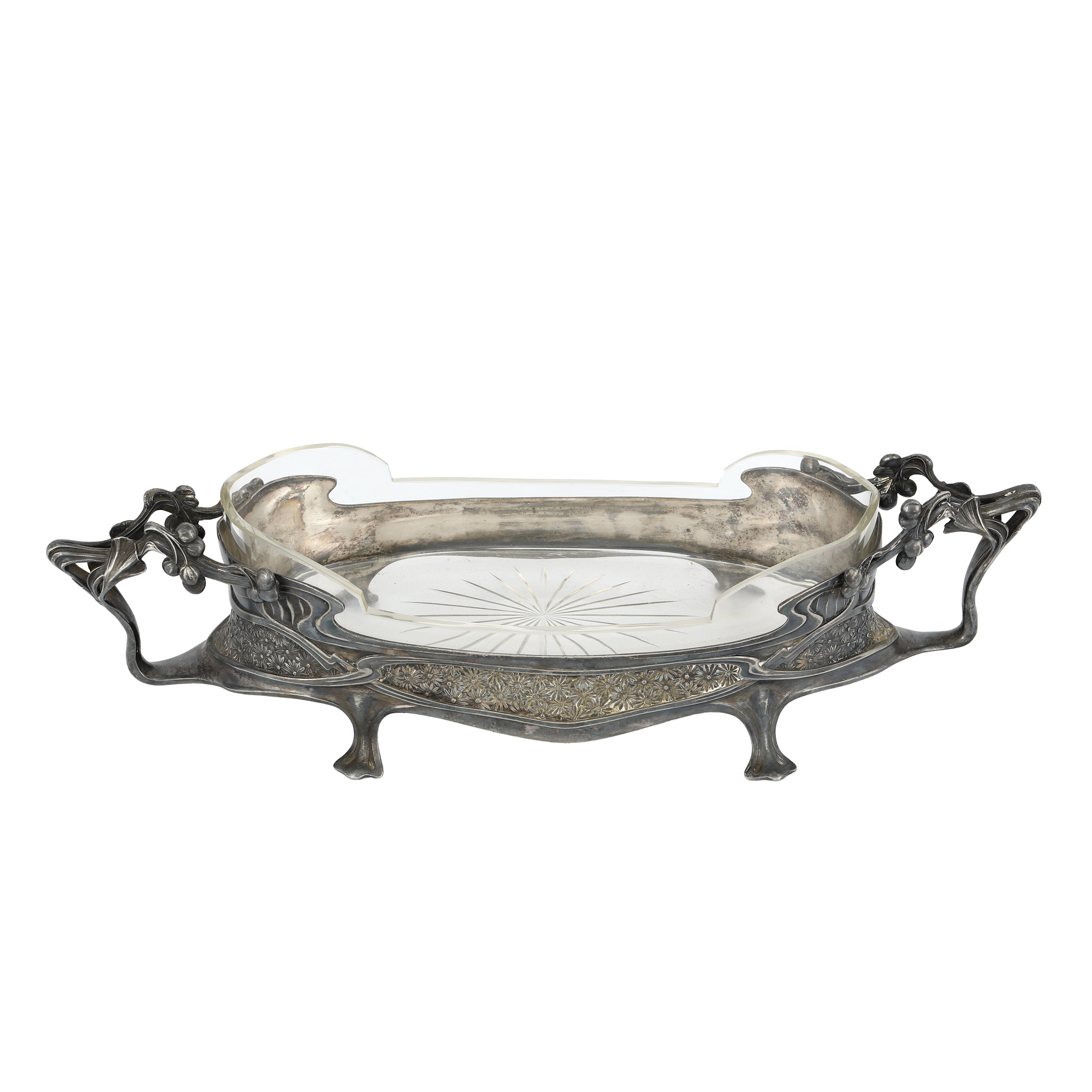 Art Nouveau Silver Fruit Bowl, decorated with floral motifs, cca. 1900