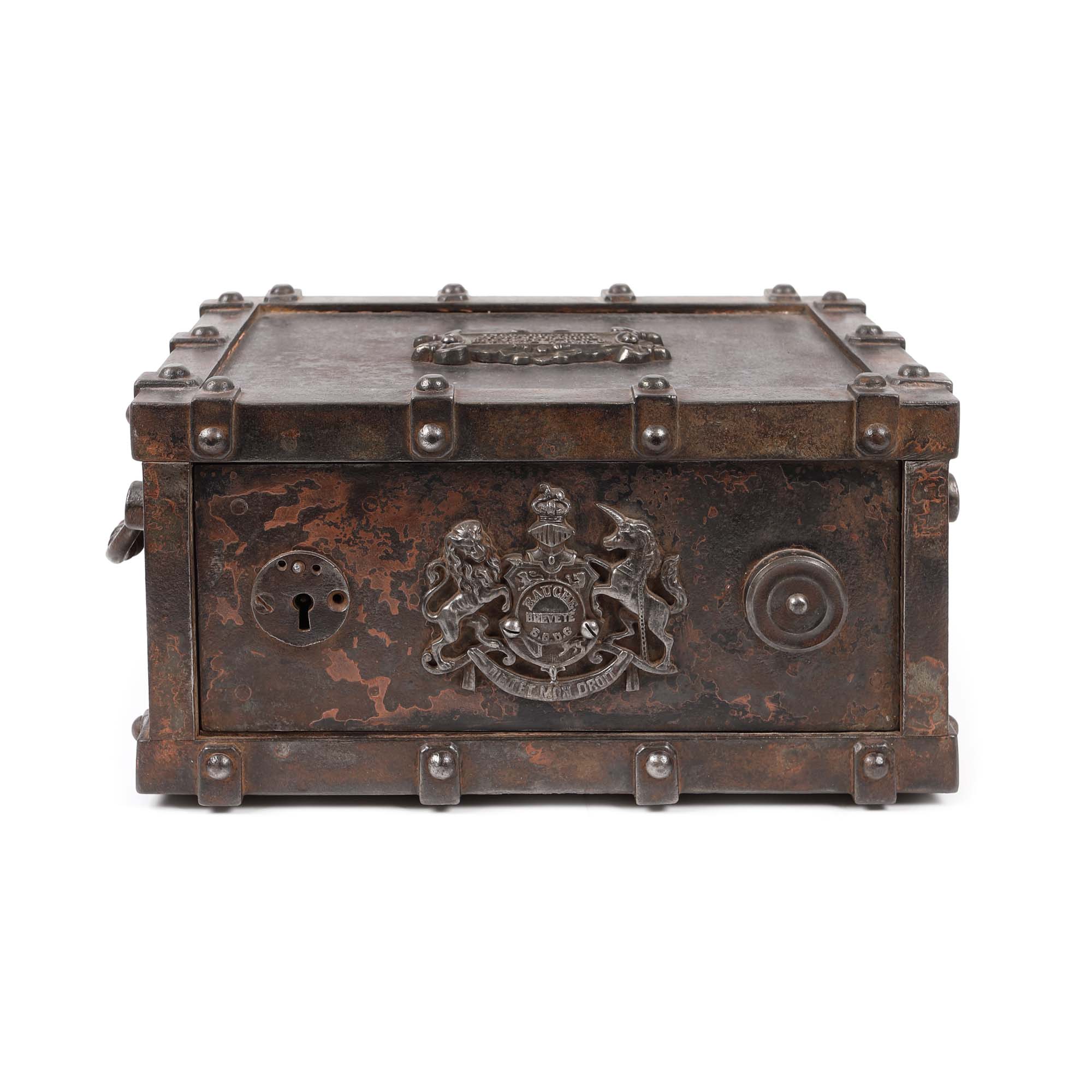 Bauche Fireproof Safe, patented, made by the Factory in Gueux, France, circa 1860-1880