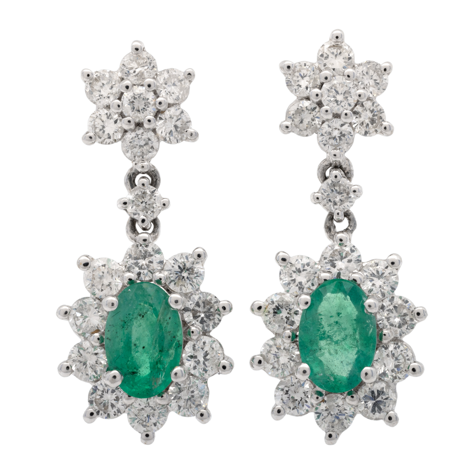 Pair of white gold earrings, decorated with emeralds and diamonds, accompanied by additional gemological certificate