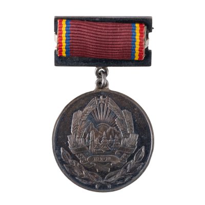 State Prize of the People's Republic of Romania, Rare variant Class II, Silver, in Original Box