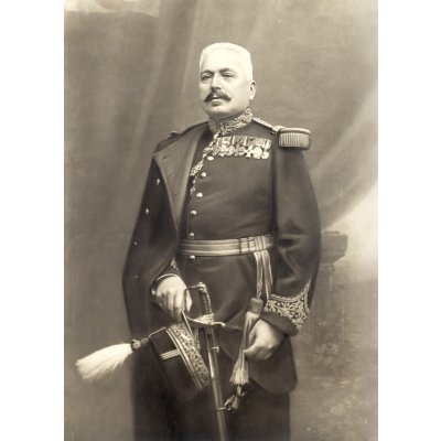 Fotografie de mari dimensiuni ilustrându-l pe Generalul Constantin Boerescu, atelier fotografic Foto Lux, București, cca. 1906, provine din colecția familiei Boerescu