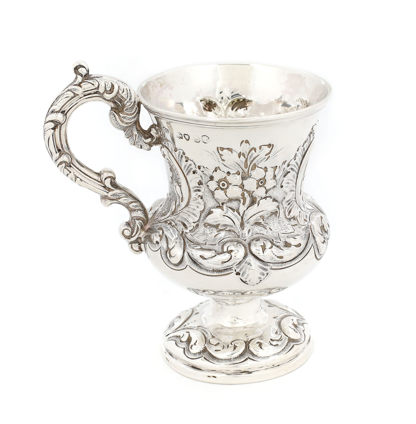 Cupă victoriană, din argint, Charles Lias, cu amplu decor floral-vegetal, 1841
