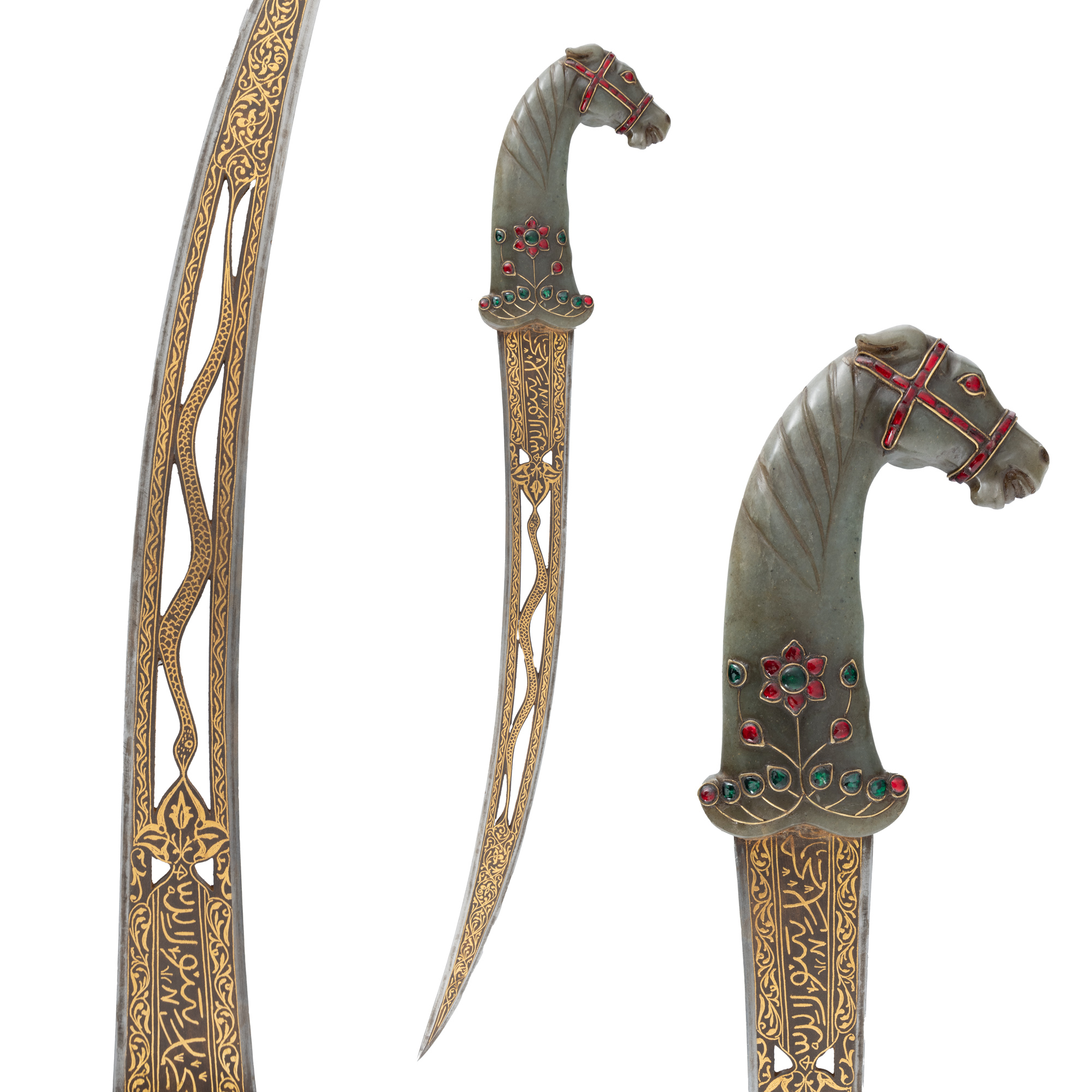 Impressive Khanjar dagger, with aventurine handle and blade inlaid with gold, India, first half of the 20th century.