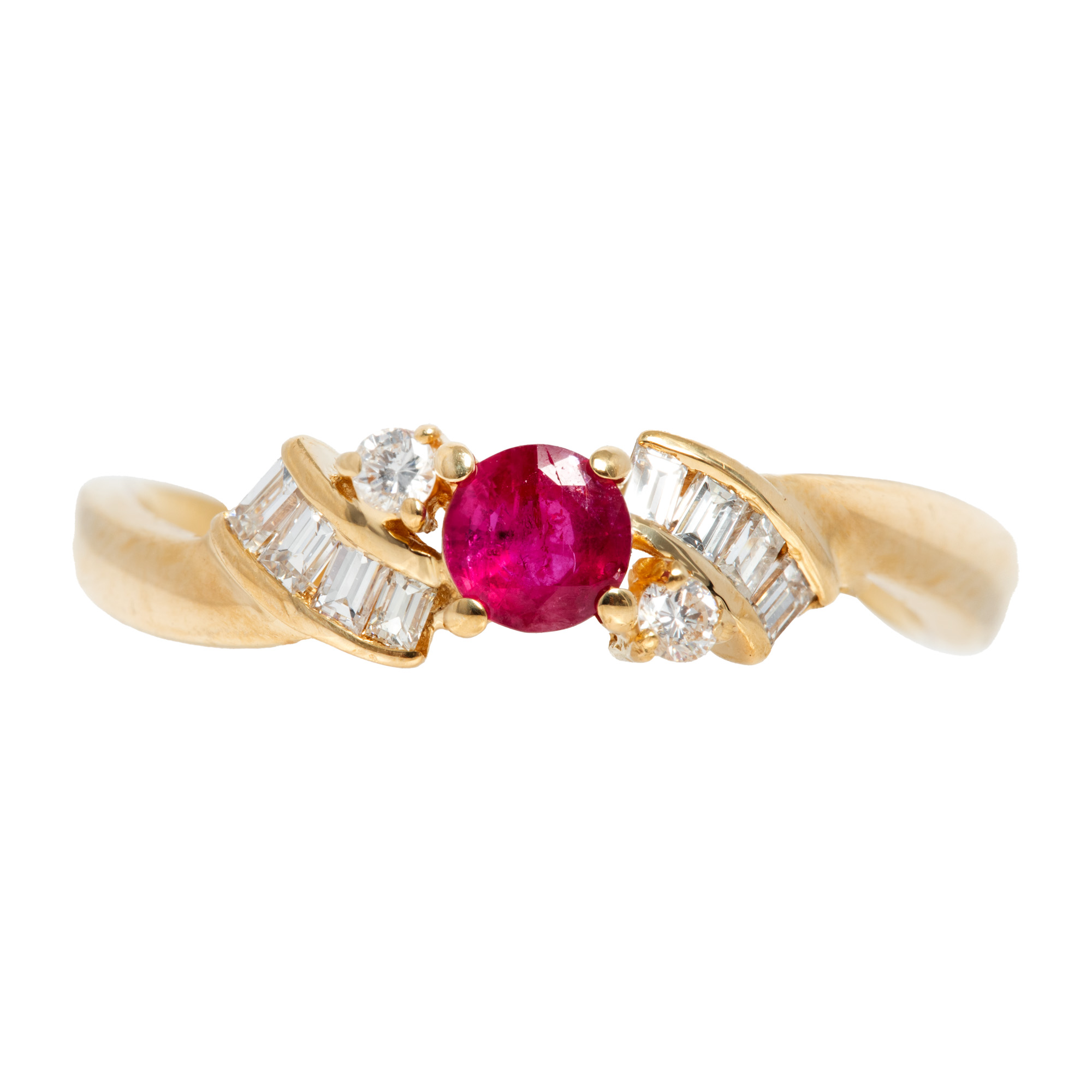 Gold ring, adorned with a ruby and diamonds