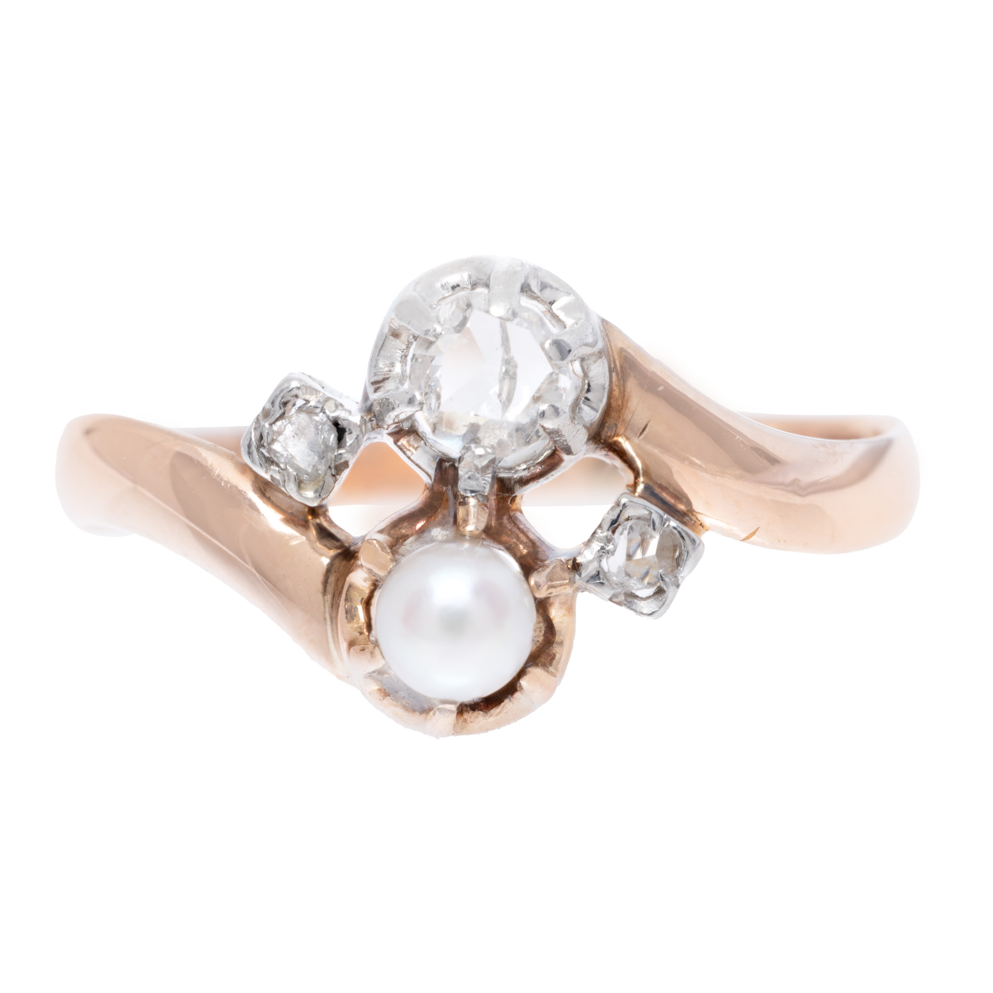 Rose Gold and Platinum Ring, decorated with Diamonds and Akoya Pearl, first half of the 19th century, accompanied by additional gemological certificate