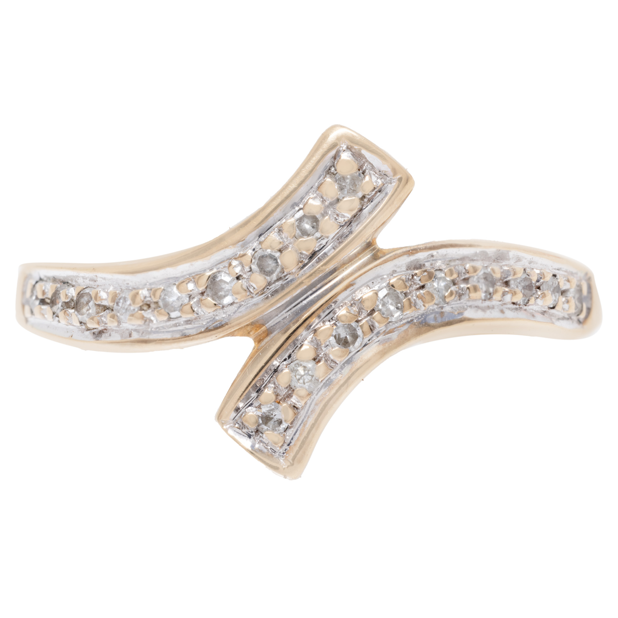 Gold ring decorated with diamonds