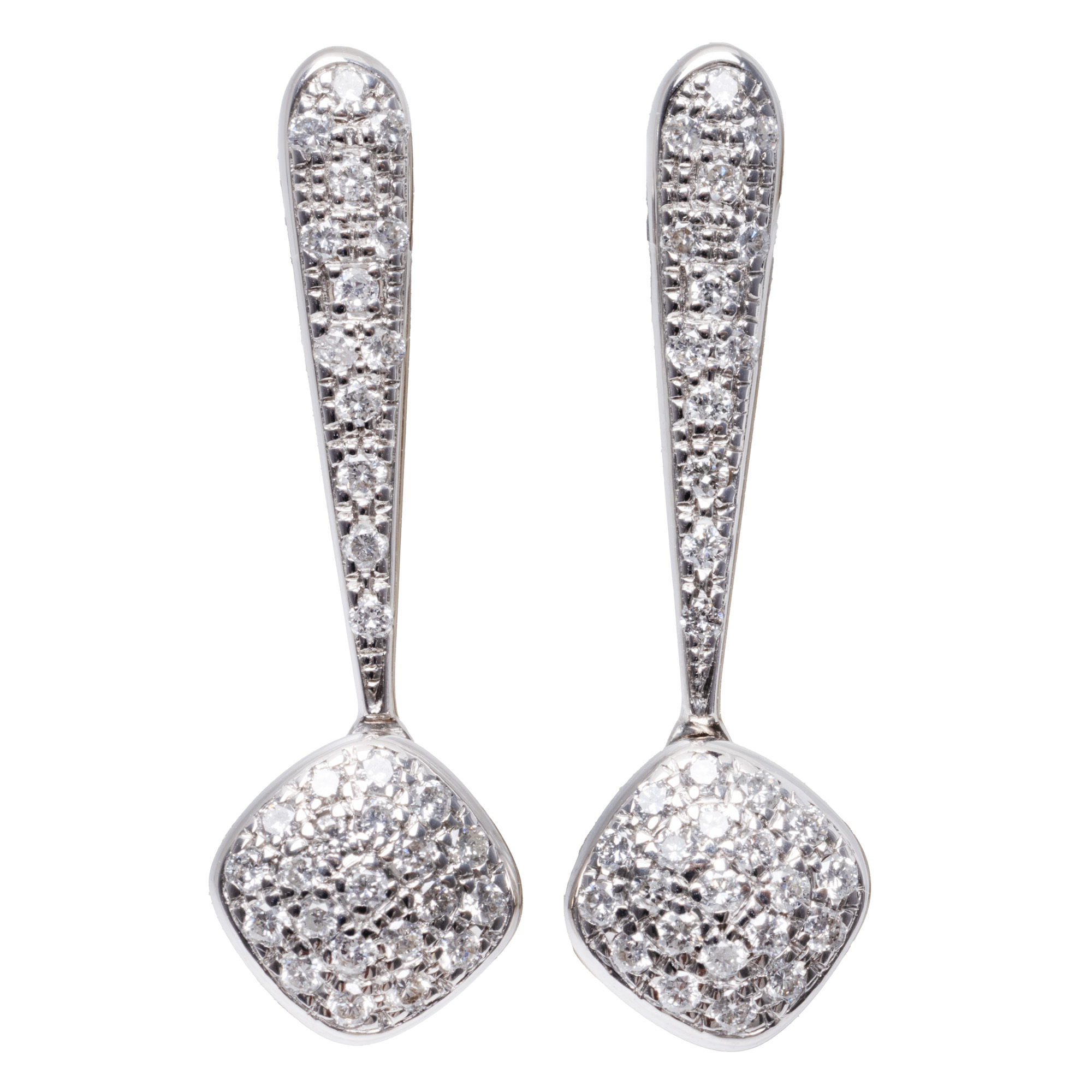Pair of white gold earrings, paved with diamonds, accompanied by additional gemological certificate