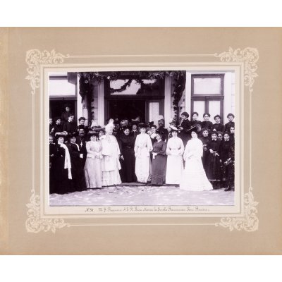 Photograph illustrating Queen Elisabeta and Princess Maria alongside Spiru Haret, visiting the Reunion of Romanian Women School in Iasi, B. Chaland photographic studio, Iasi, 1904, rare piece, collectible
