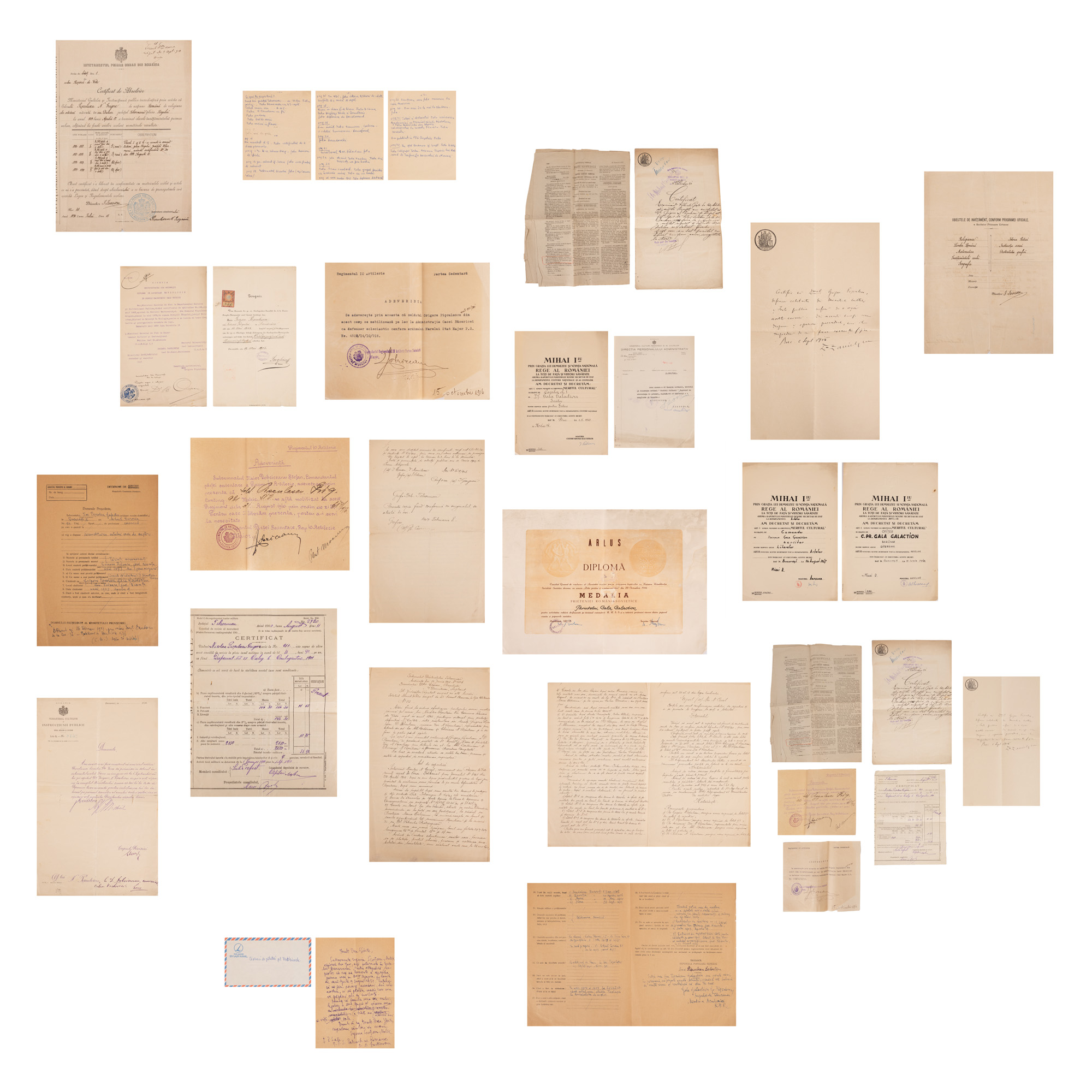 Unique and complex lot consisting of Gala Galaction's personal archive, official and correspondence documents, 1899-1946, originating from the historical collection of Șerban Țuculescu-Maria Galaction.