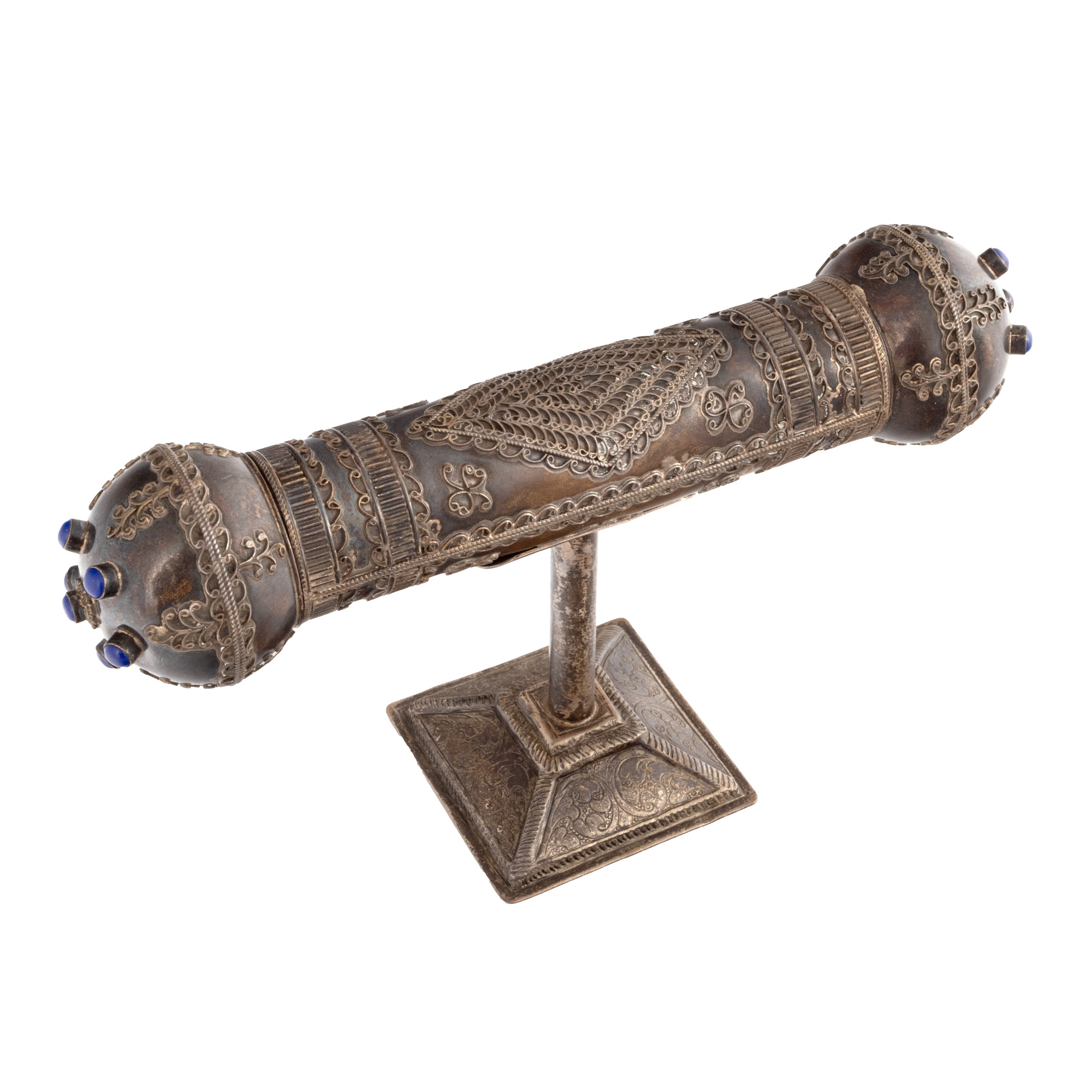 Splendid etui pentru torah, cu suport, din argint, bogat decorat