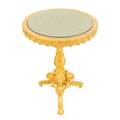 Măsuță Regency din lemn aurit, ornată cu palmete și elemente vegetale, începutul sec. XX