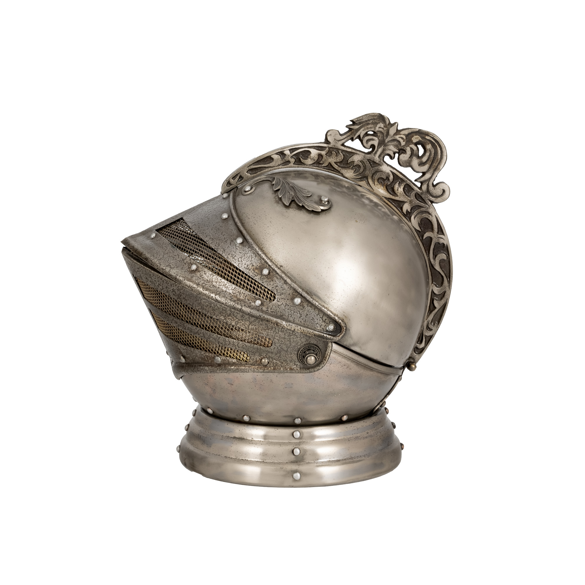 Mini-bar made in the shape of a medieval knight's helmet, from silver-plated metal, contains four glasses and a glass flask