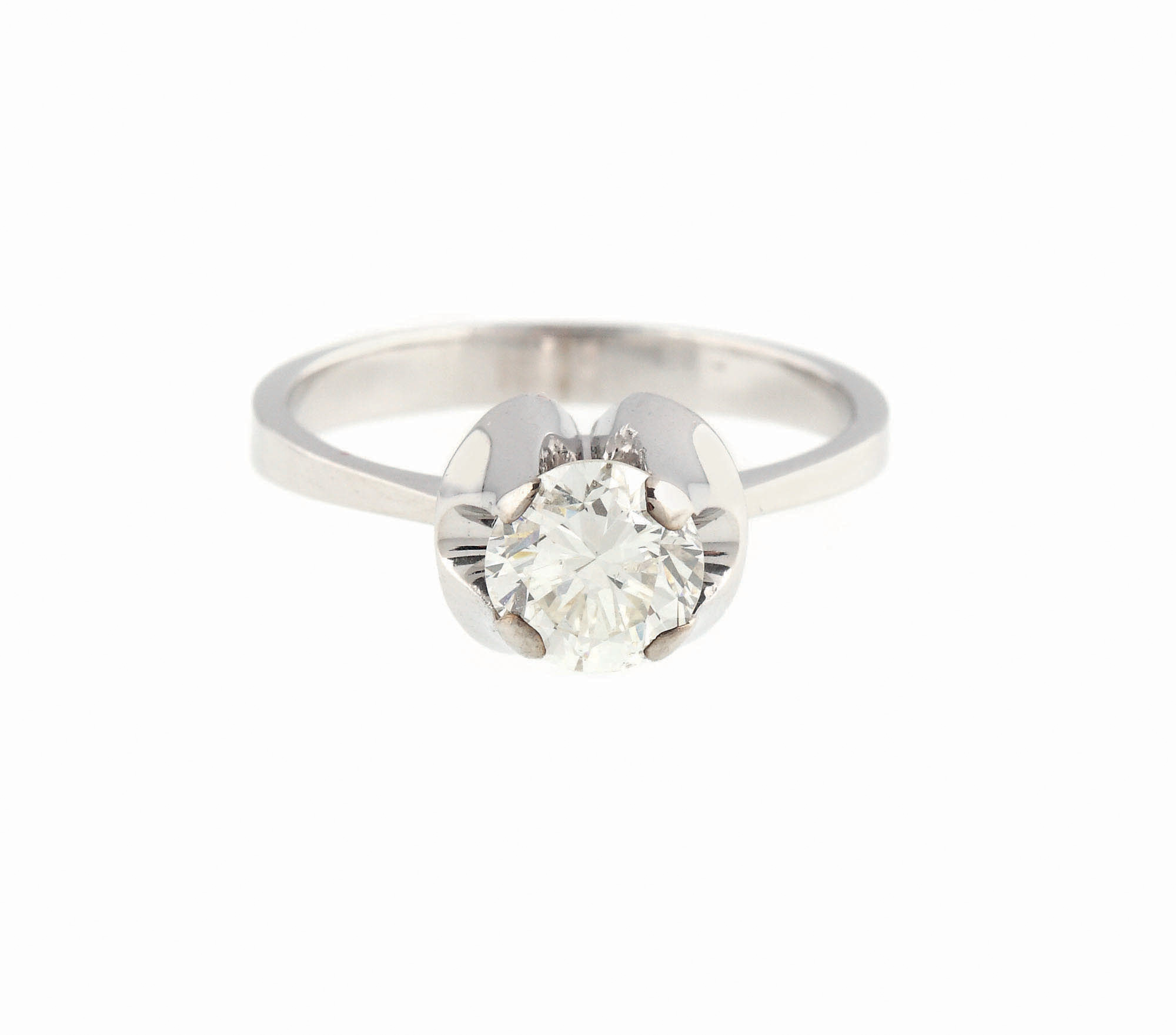 Inel din aur alb, ornat cu un splendid diamant (cca. 1 ct.)