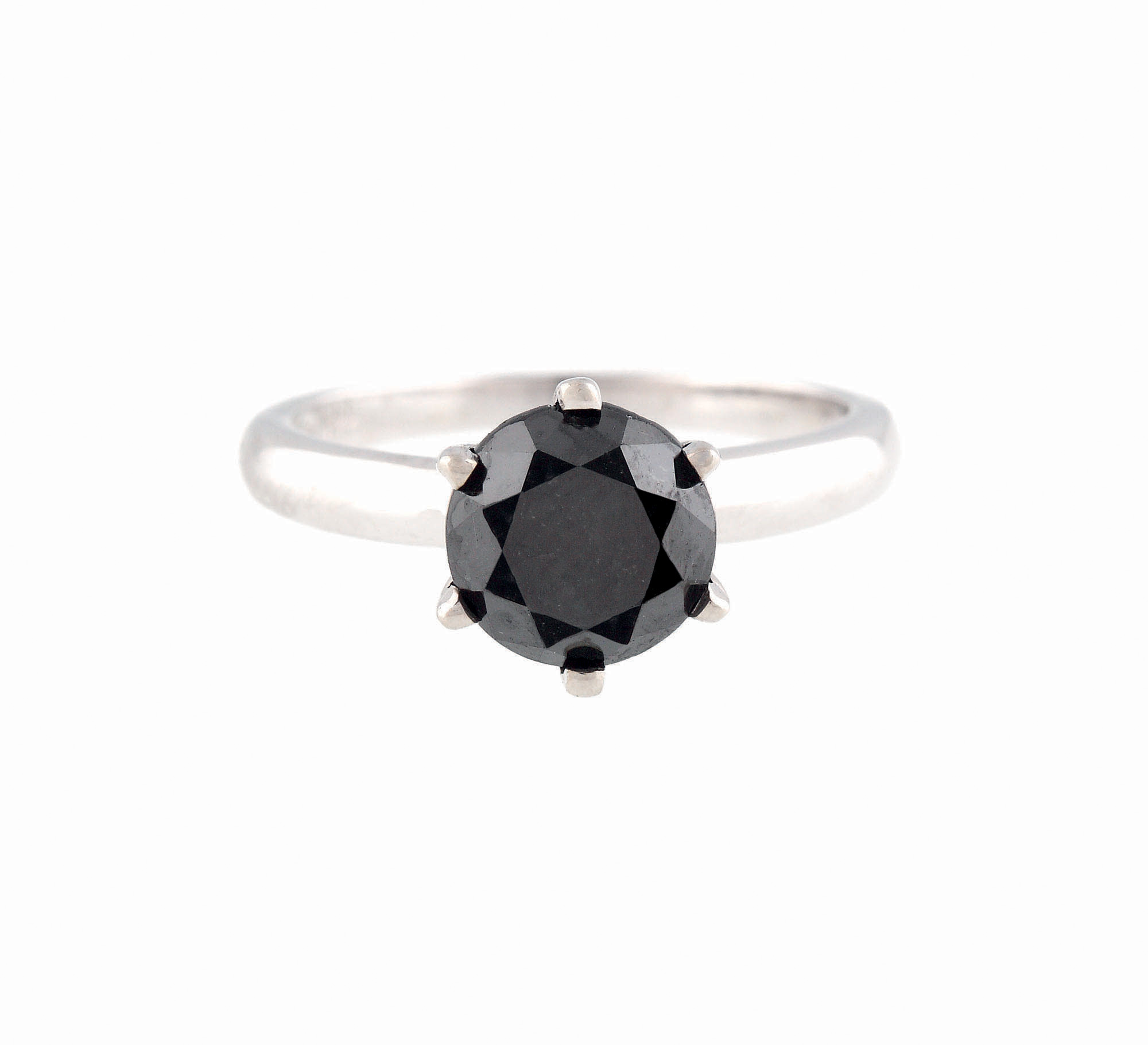 Inel din aur alb, ornat cu diamant negru