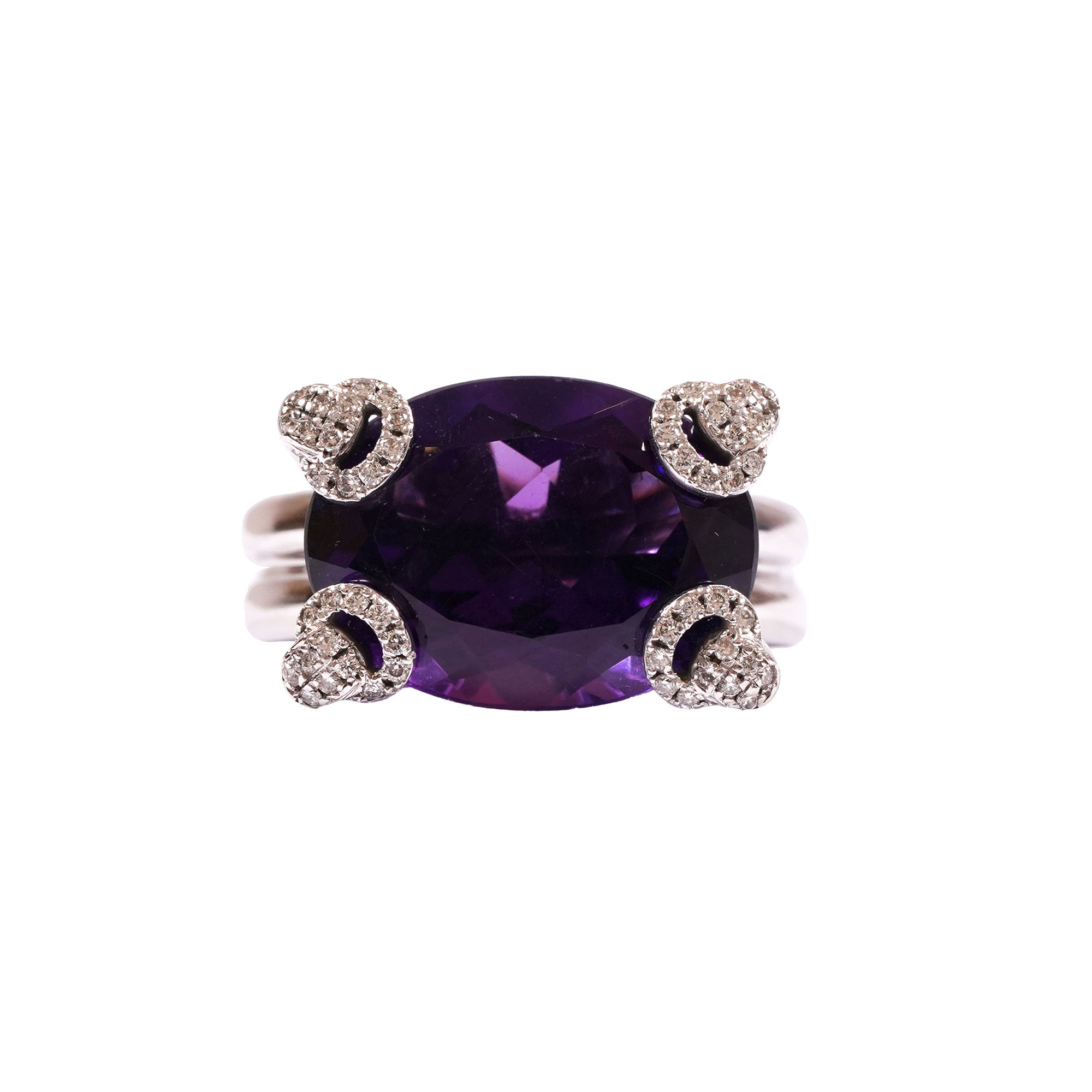Spectacular white gold ring, decorated with amethyst and diamonds