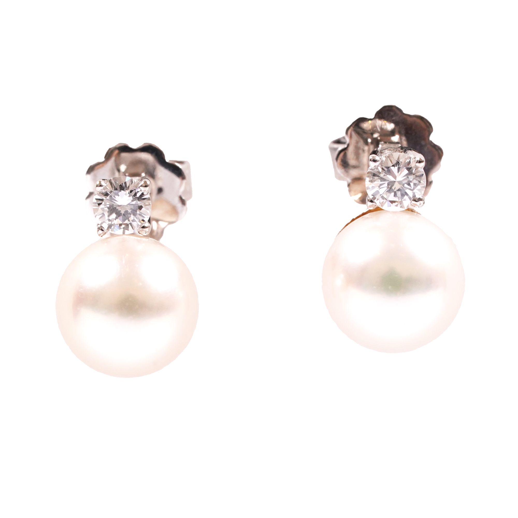 Pair of white gold earrings, decorated with Akoya pearls and diamonds