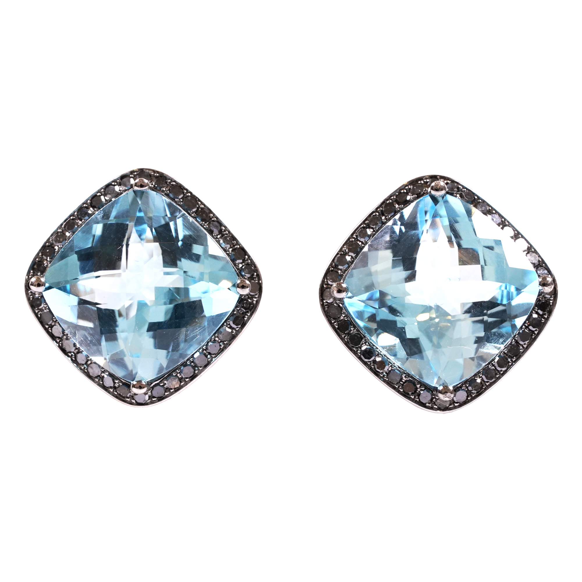 A pair of earrings in white gold, with rhodium and black rhodium, decorated with topazes and diamonds