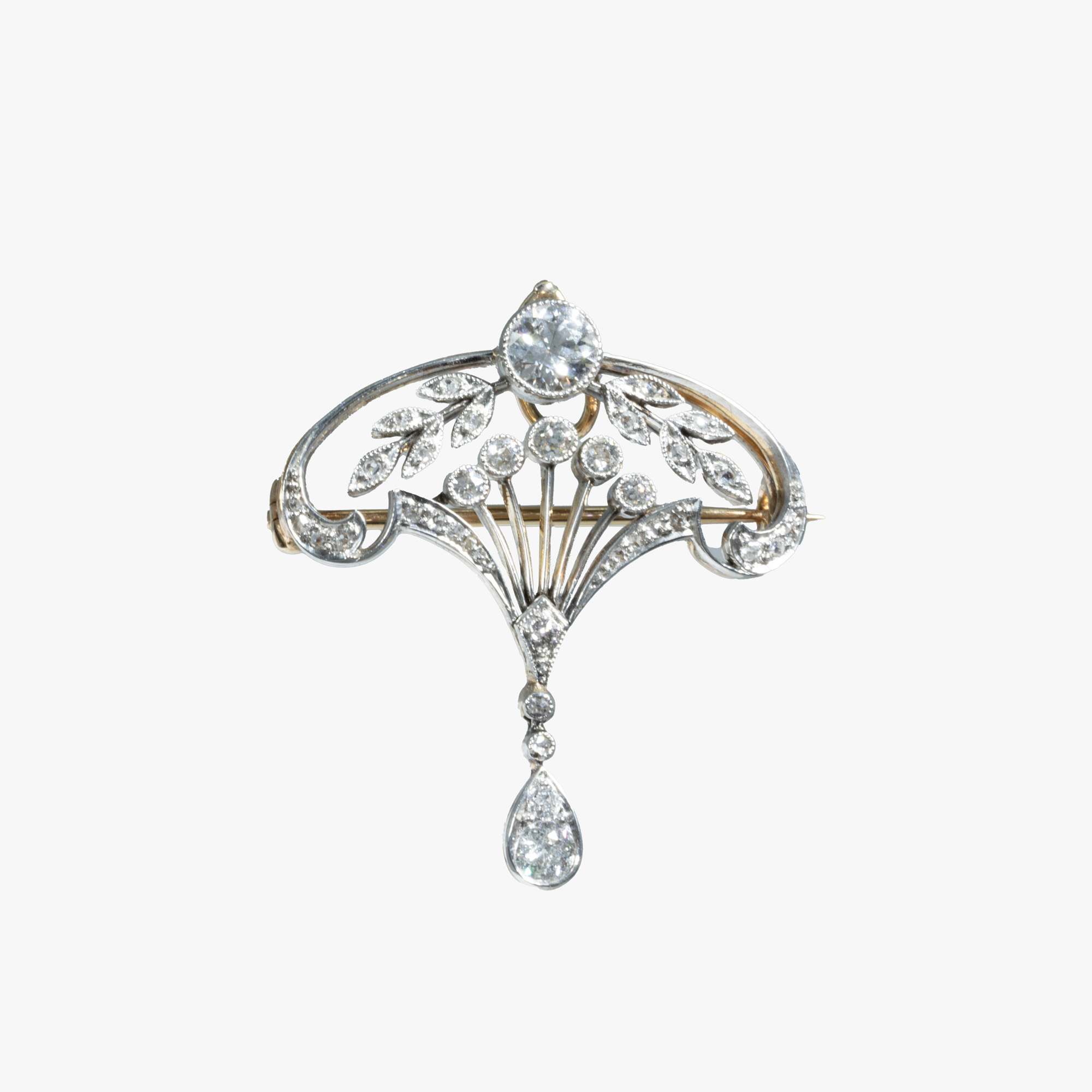 Art Nouveau gold and platinum brooch, decorated with diamonds, circa 1900, accompanied by the original box