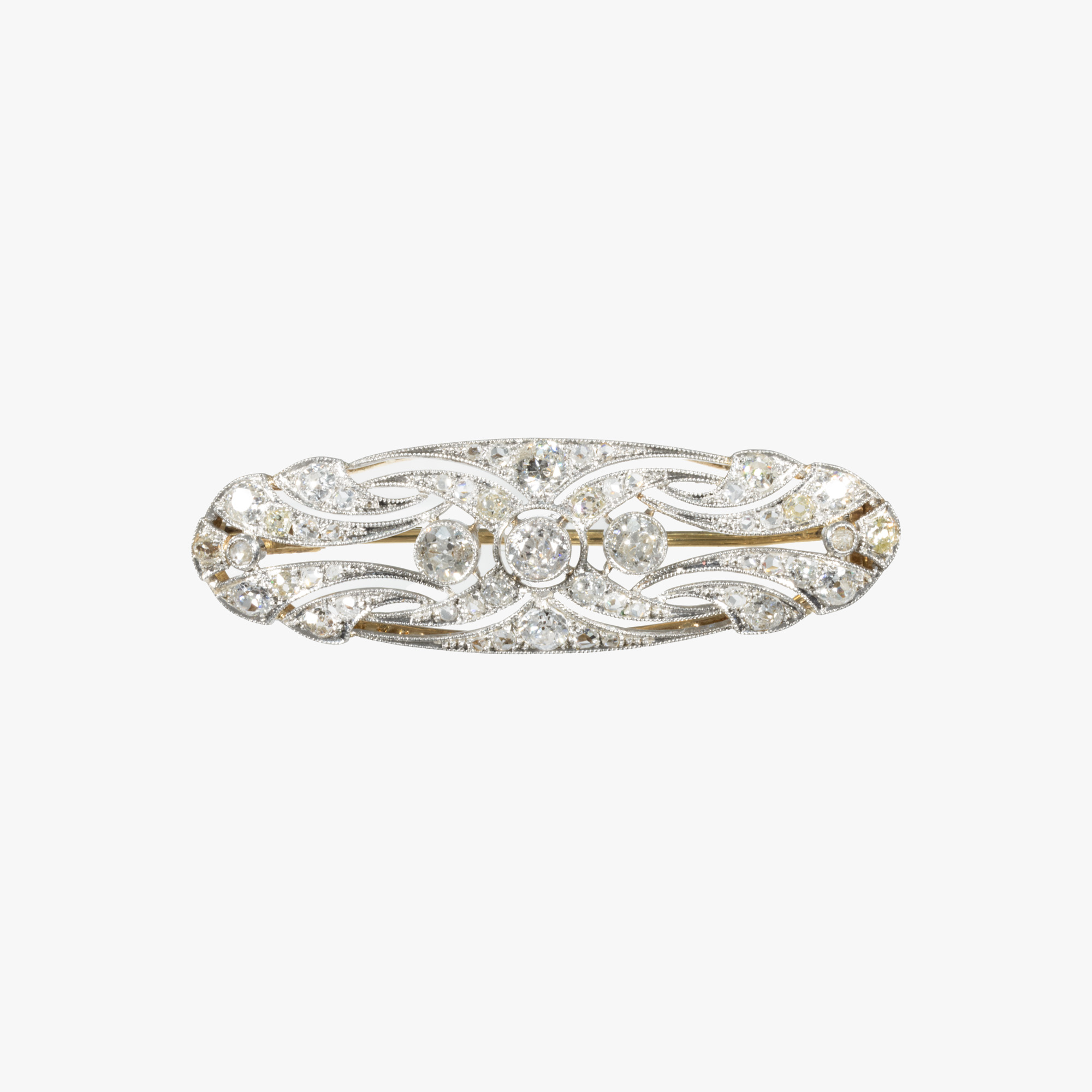 Belle Époque gold and platinum brooch adorned with diamonds, accompanied by original box and additional gemological certificate