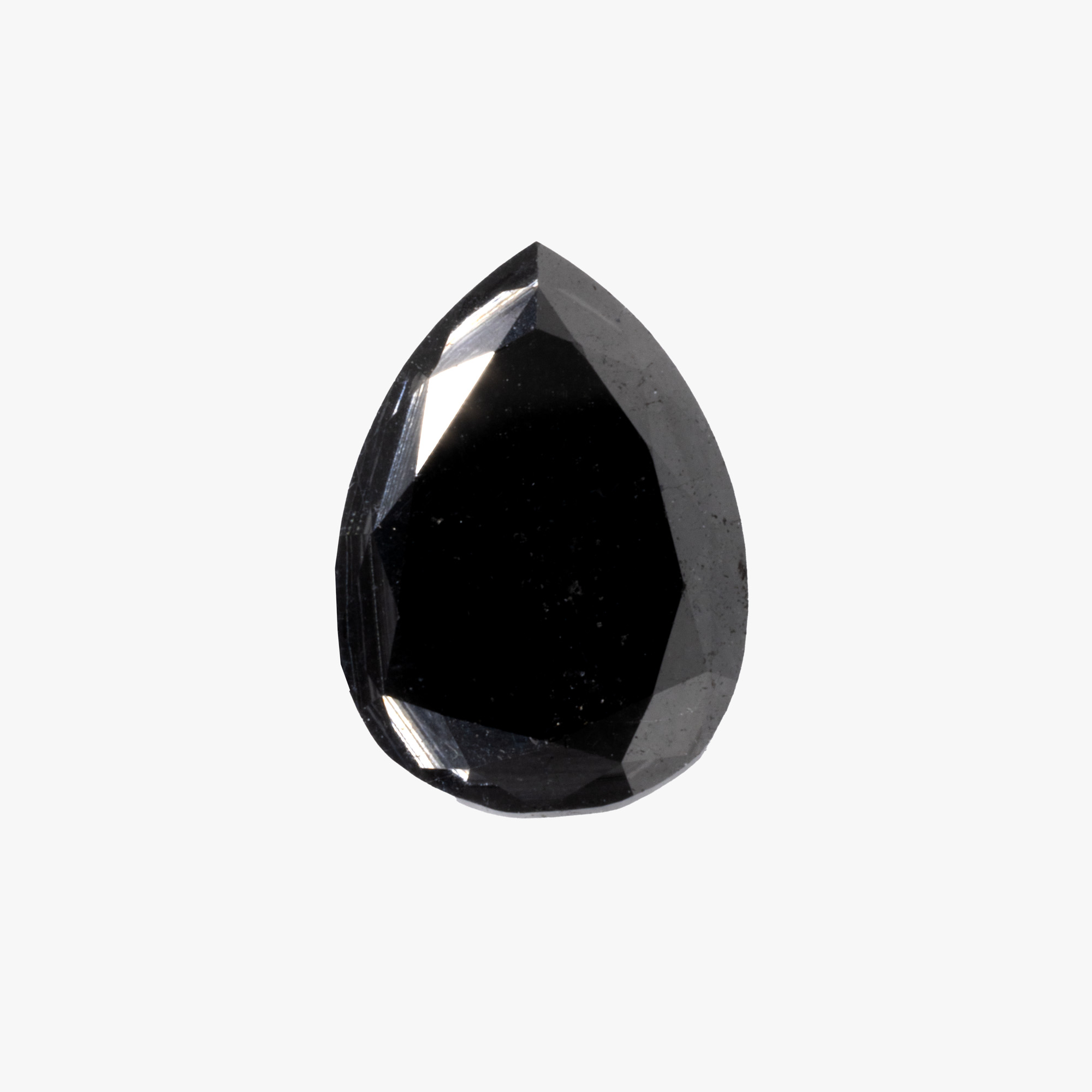 Diamant pară mixed cut, culoare neagră, cca. 10,41 ct., însoțit de certificat gemologic IGI