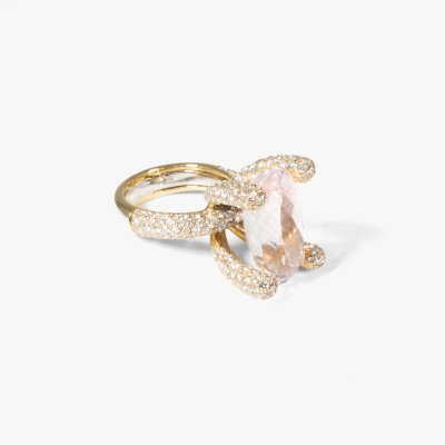 Inel din aur bicolor, decorat cu un kunzit și diamante