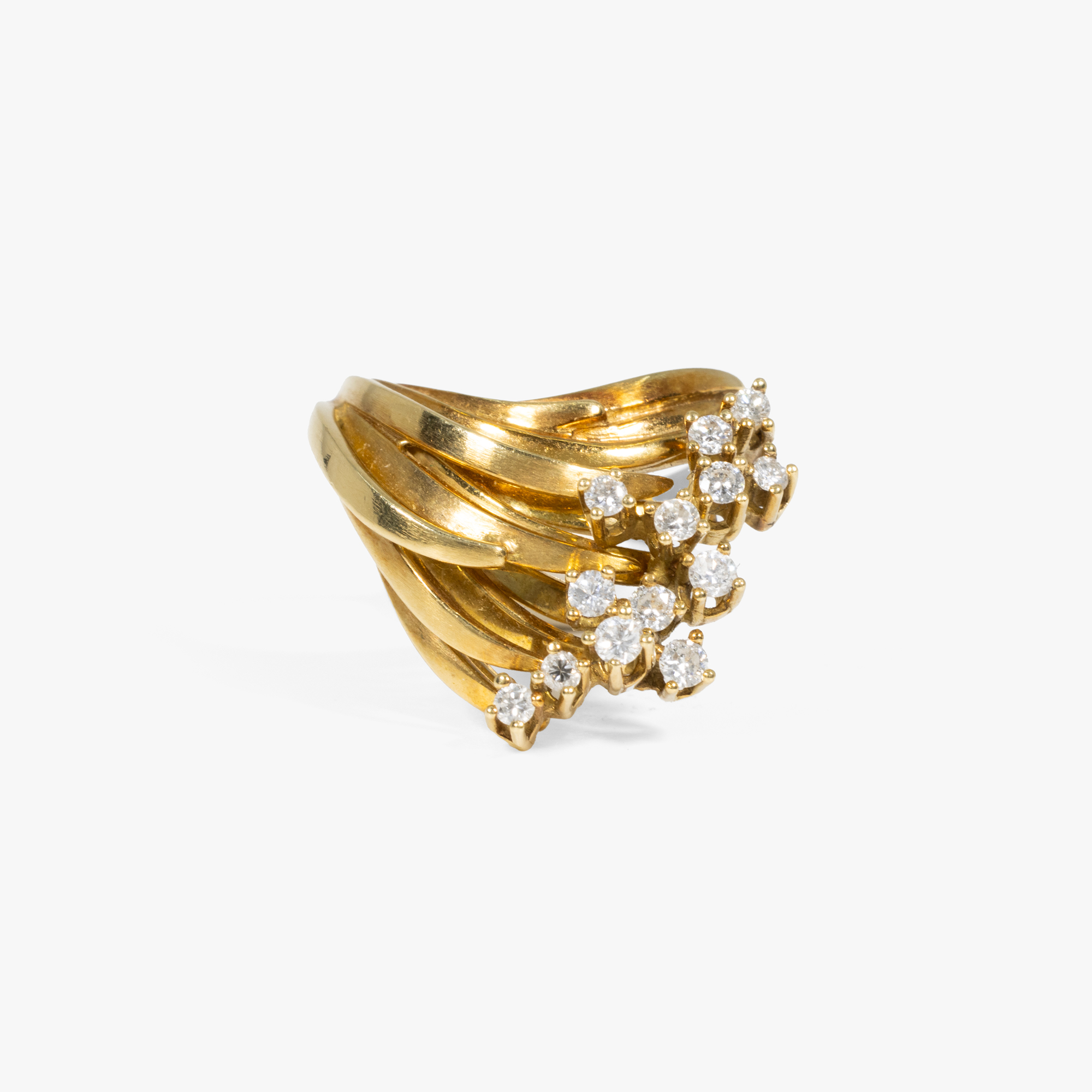 Gold ring decorated with diamonds