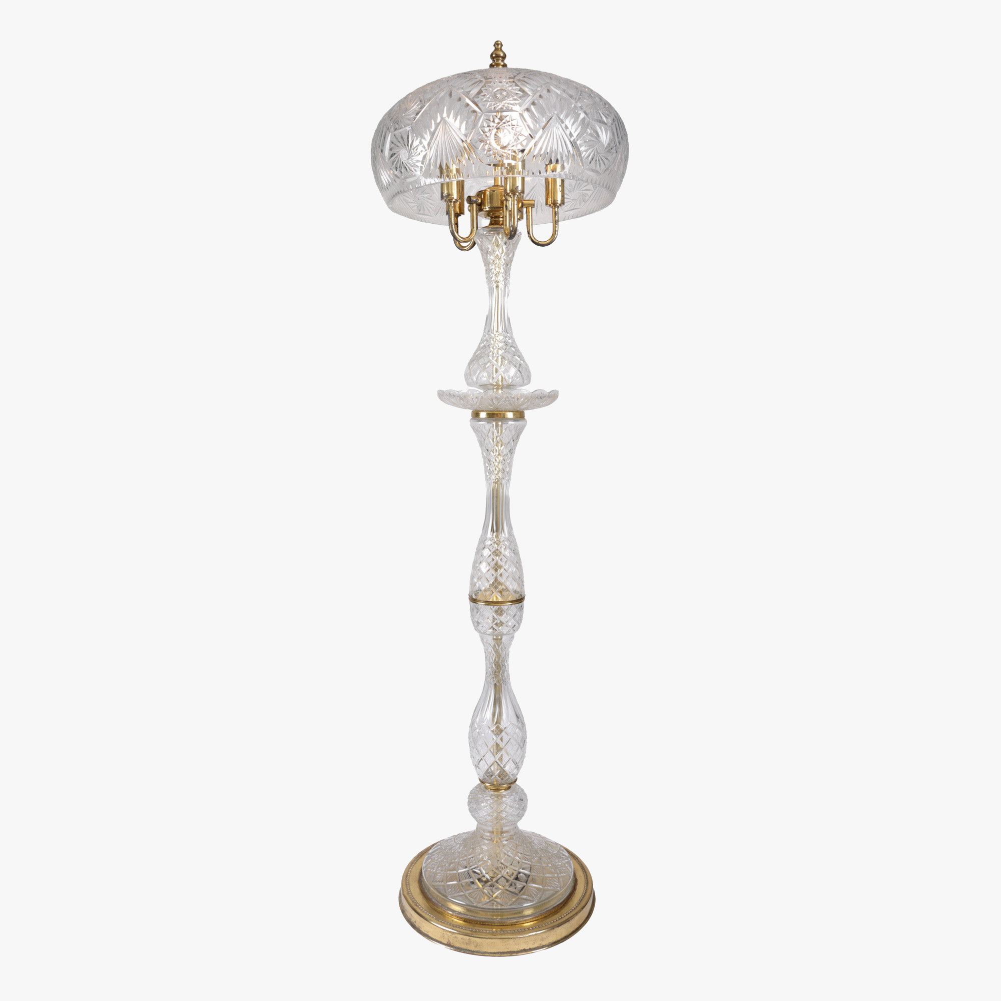 Lampadar din cristal de mari dimensiuni, a decorat Palatul Primăverii, reședința familiei Ceaușescu, însoțit de certificat R.A.A.P.P.S.