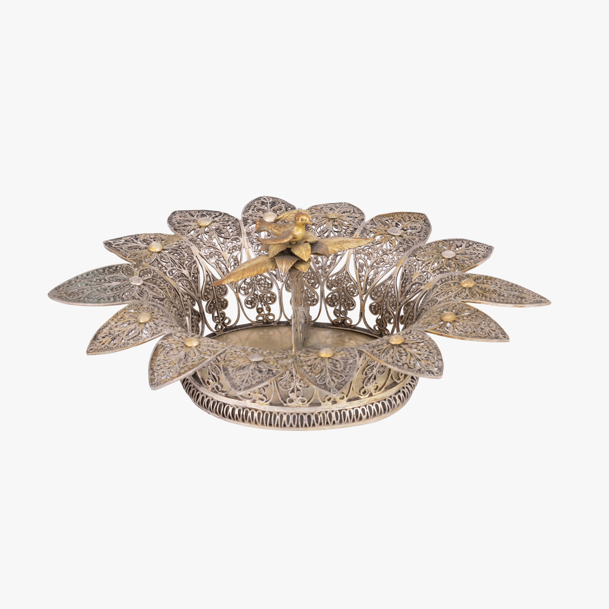 Bombonieră din argint, decorată cu porumbel, cca. 1850, a decorat Palatul Primăverii, reședința familiei Ceaușescu, însoțită de certificat R.A.A.P.P.S.