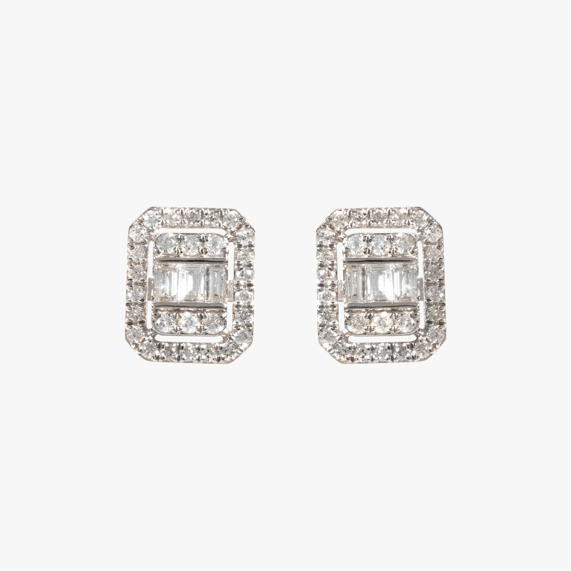 Pair of white gold earrings, decorated with diamonds
