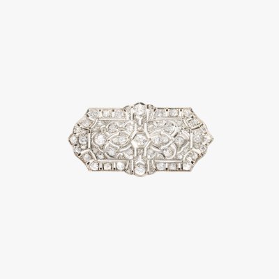 Art Deco Brooch, made of white gold, paved with diamonds