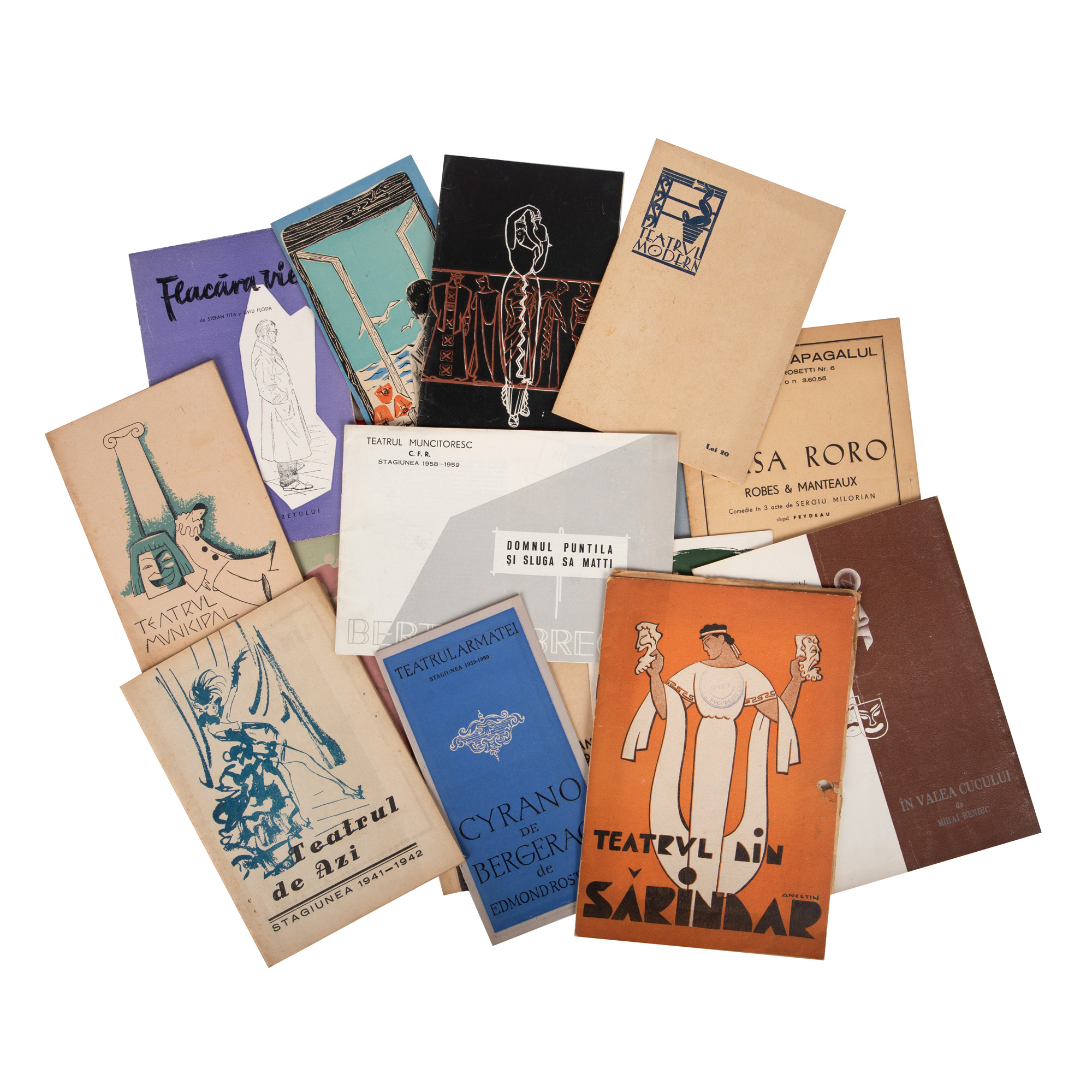 Lot format din 20 programe de teatru, 1936-1960, provin din colecția scriitorului Pericle Martinescu
