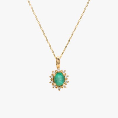 Lanț cu pandantiv din aur, decorat cu smarald și diamante