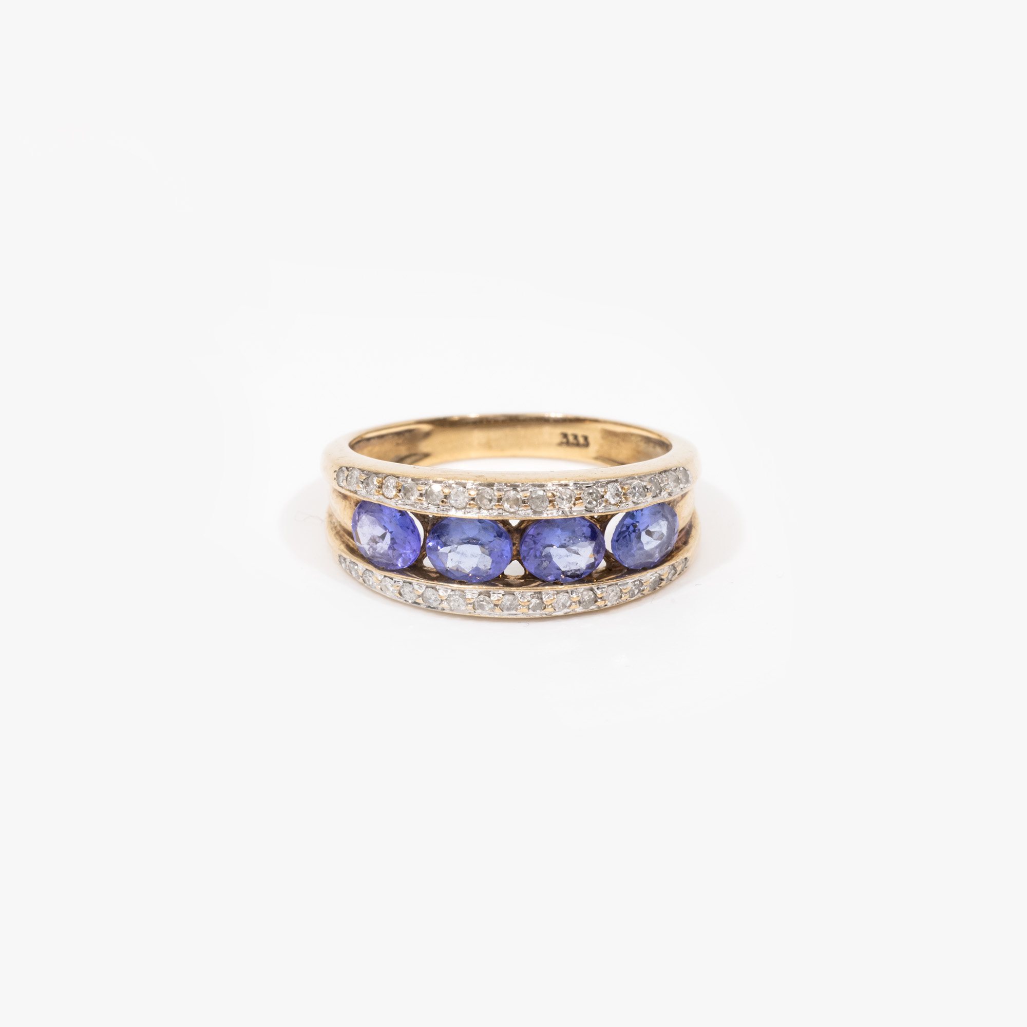 Inel din aur, decorat cu tanzanite și diamante