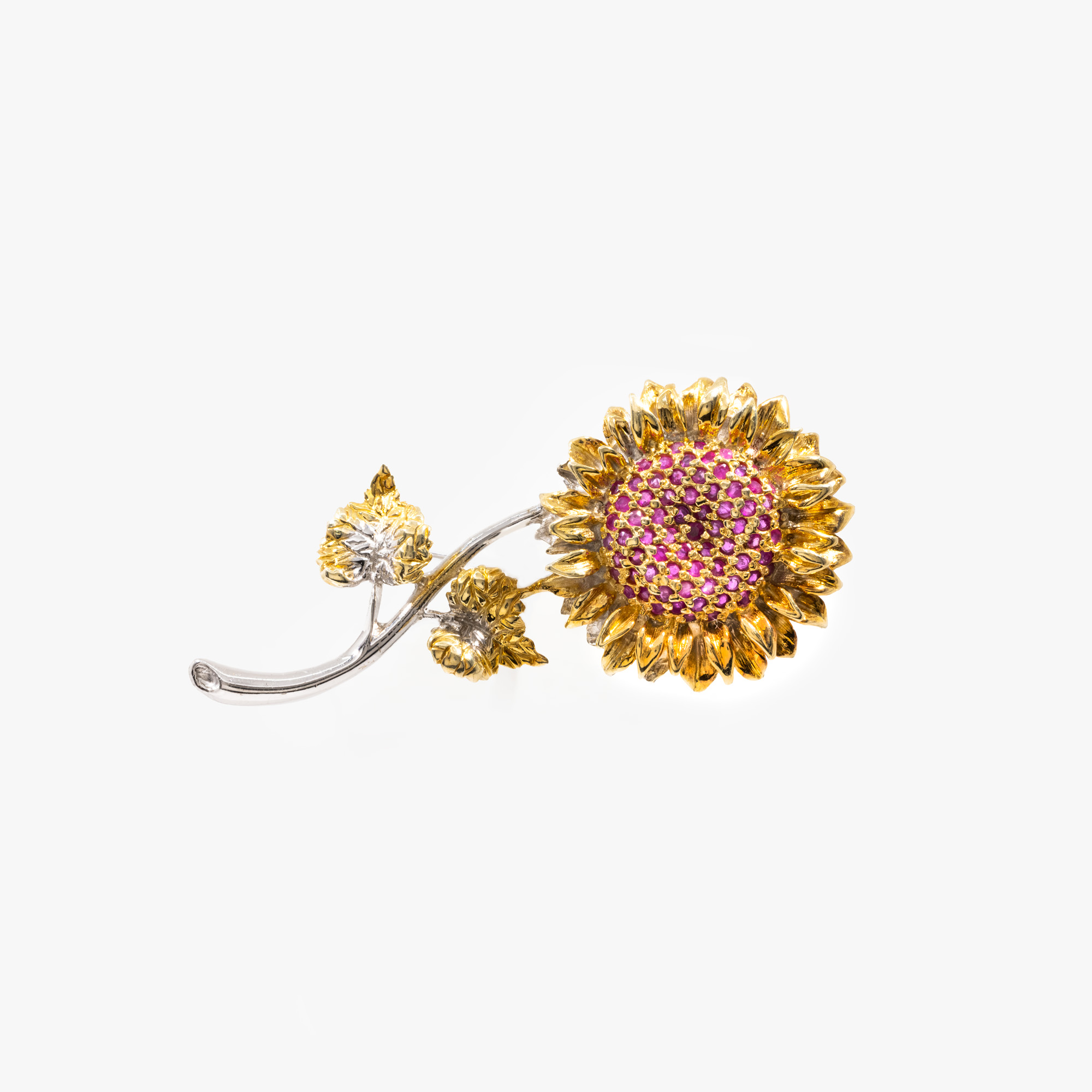 ”Sunflower” - broșă din argint parțial aurit, decorată cu safire roz