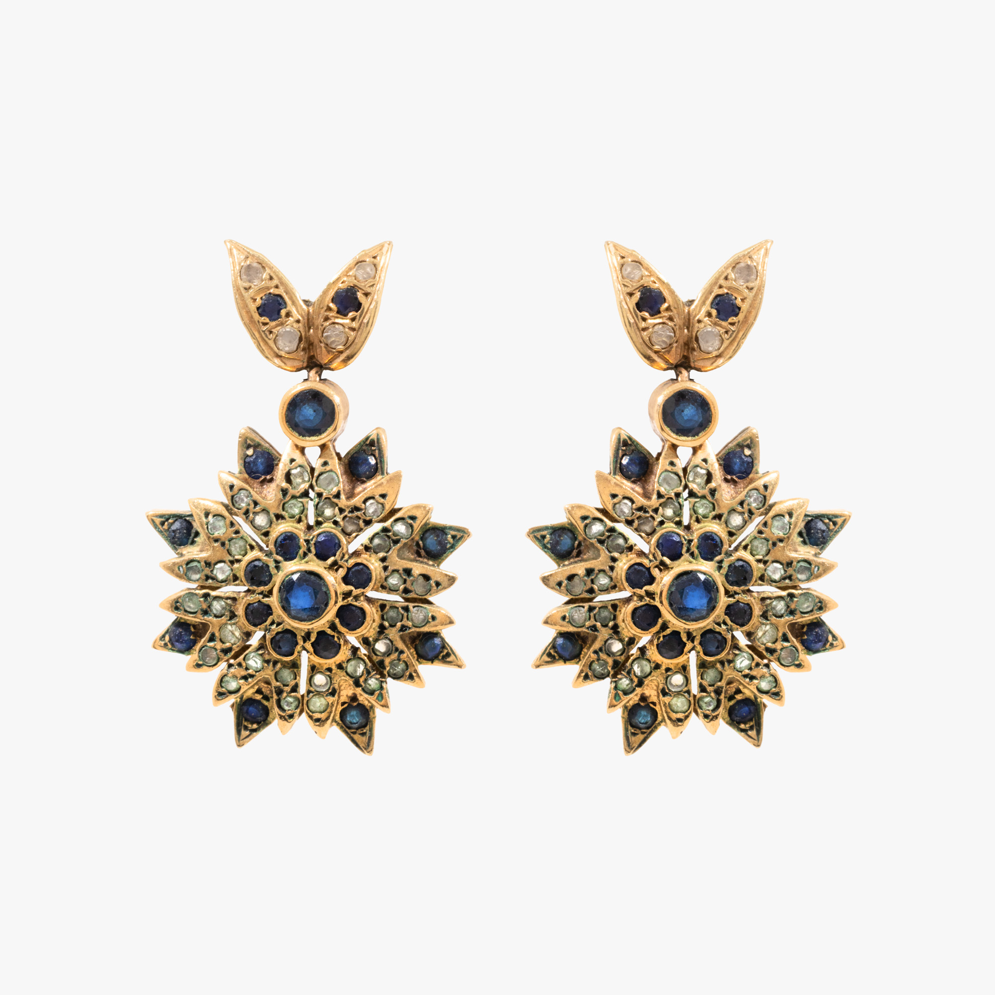 Pair of gold earrings, decorated with diamonds and sapphires