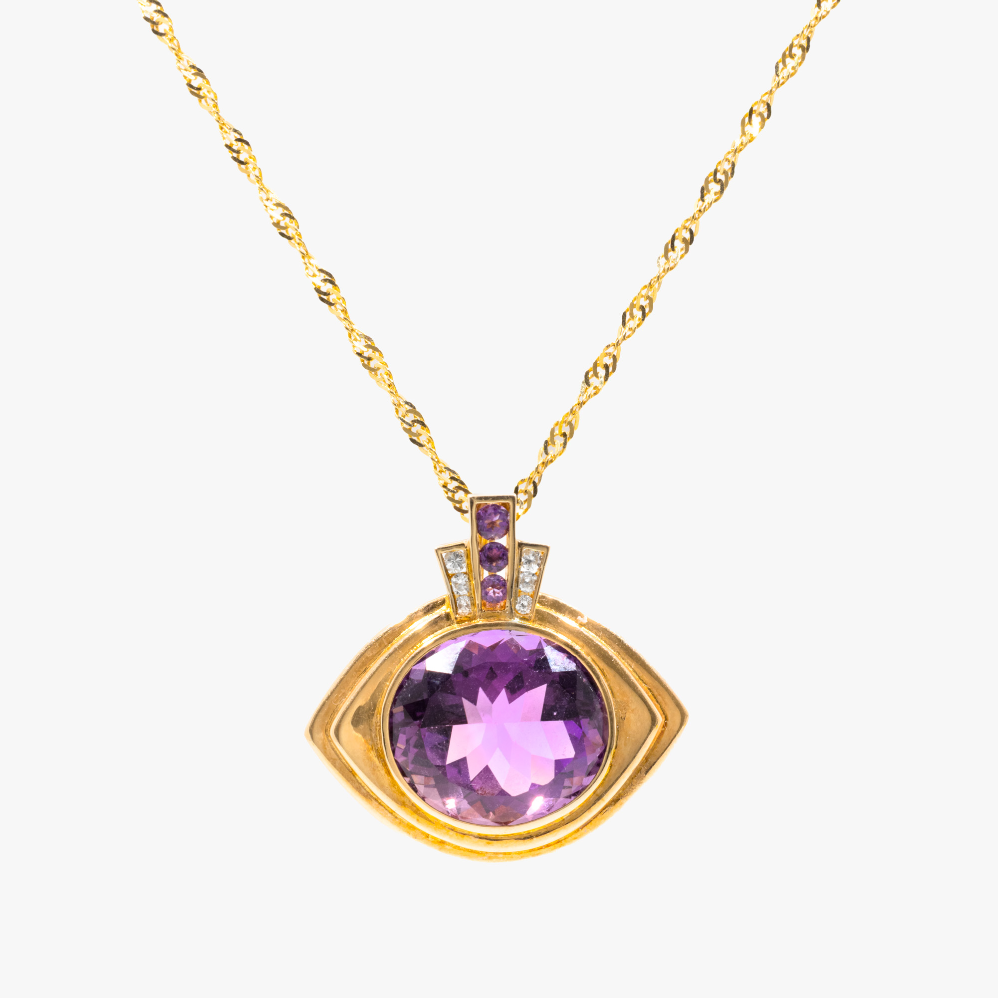 Gold necklace with amethyst and diamond pendant