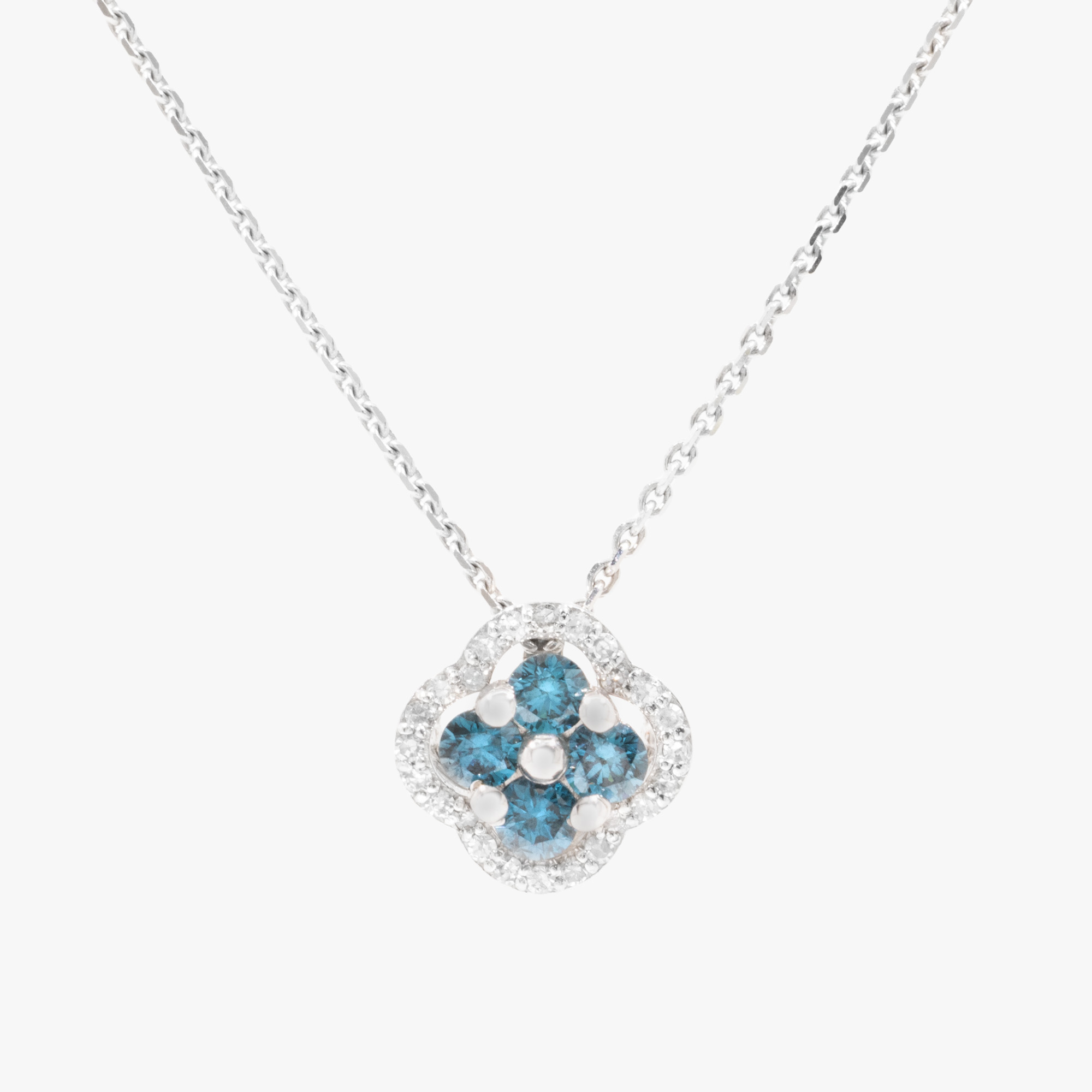 White gold chain with pendant, decorated with blue and white diamonds