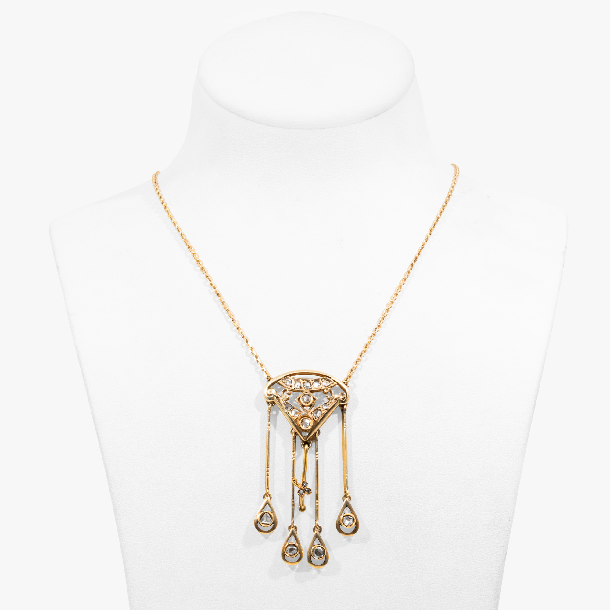 Colier Art Nouveau din aur, decorat cu diamante, începutul sec. XX
