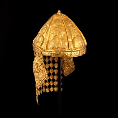"Helmet with heroes" or "Hungarian helmet". Exceptional ceremonial helmet, made of 23k gold, Eurasian steppe (Black Sea basin), possibly Hellenistic, probably made starting from the 4th-2nd century BC, unique, comes from the collection of Dr. István Zelnik.