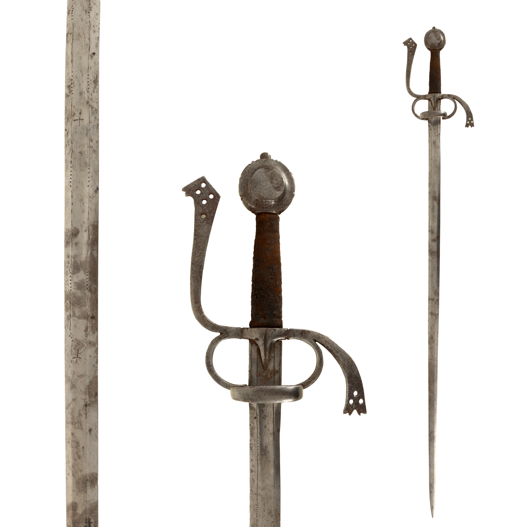 Rapier in the manner of the 17th century, inscribed on the blade with the sign of the cross
