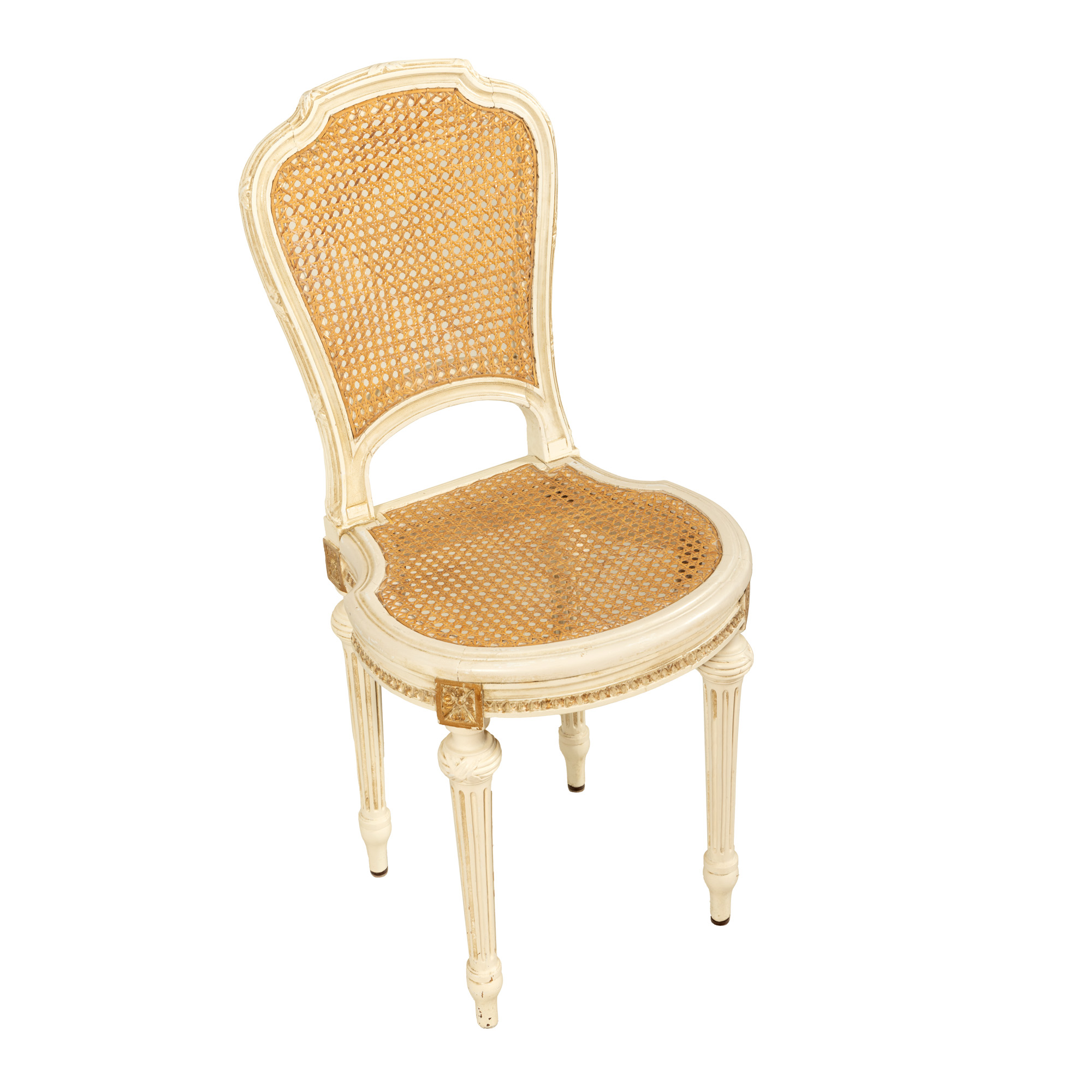 Scaun Louis XVI, din lemn și împletitură de orez, prima jumătate a sec. XX, provine din colecția Prințului Ghyka