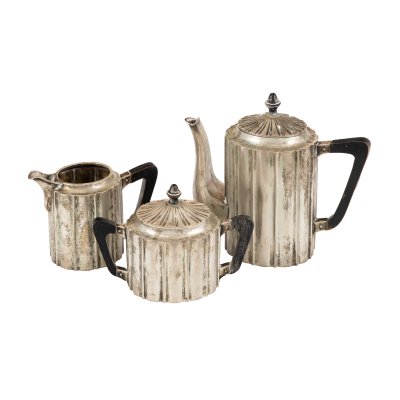 Serviciu din argint, format din ceainic, cafetieră și letieră, perioada interbelică