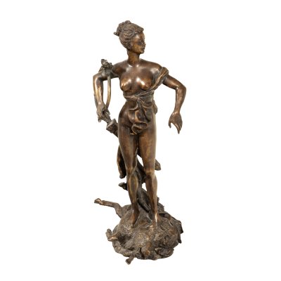 Decorative bronze statuette, representing Diana, the goddess of hunting