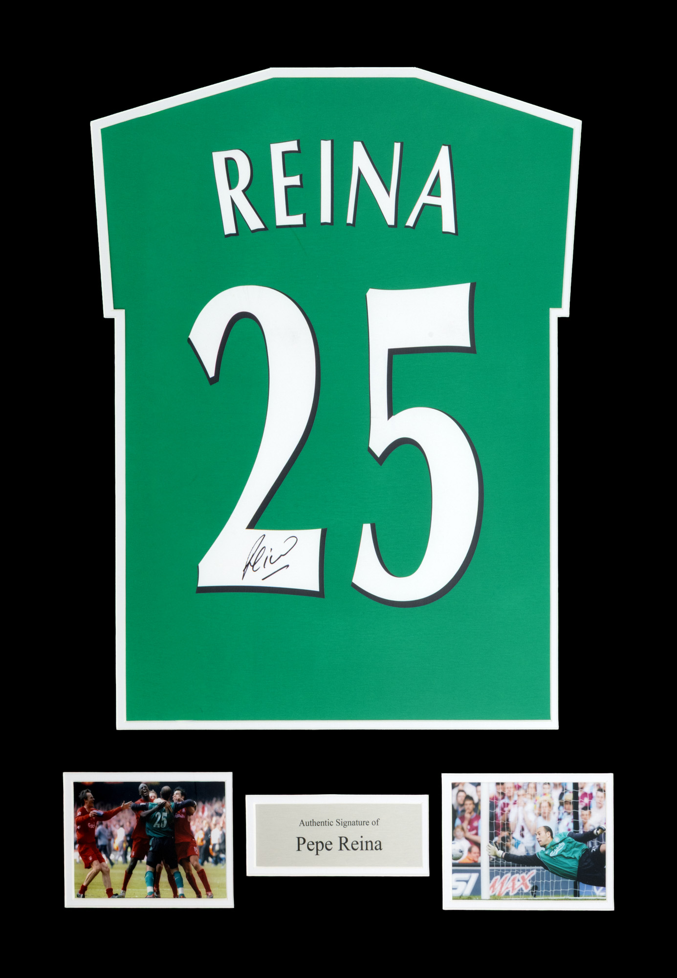 Tricou F.C. Liverpool, cu semnătura olografă a lui Pepe Reina, înrămat